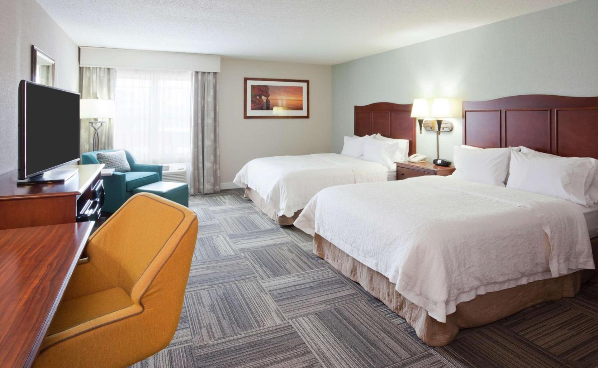 Hampton Inn Duluth-Canal Park photo 39