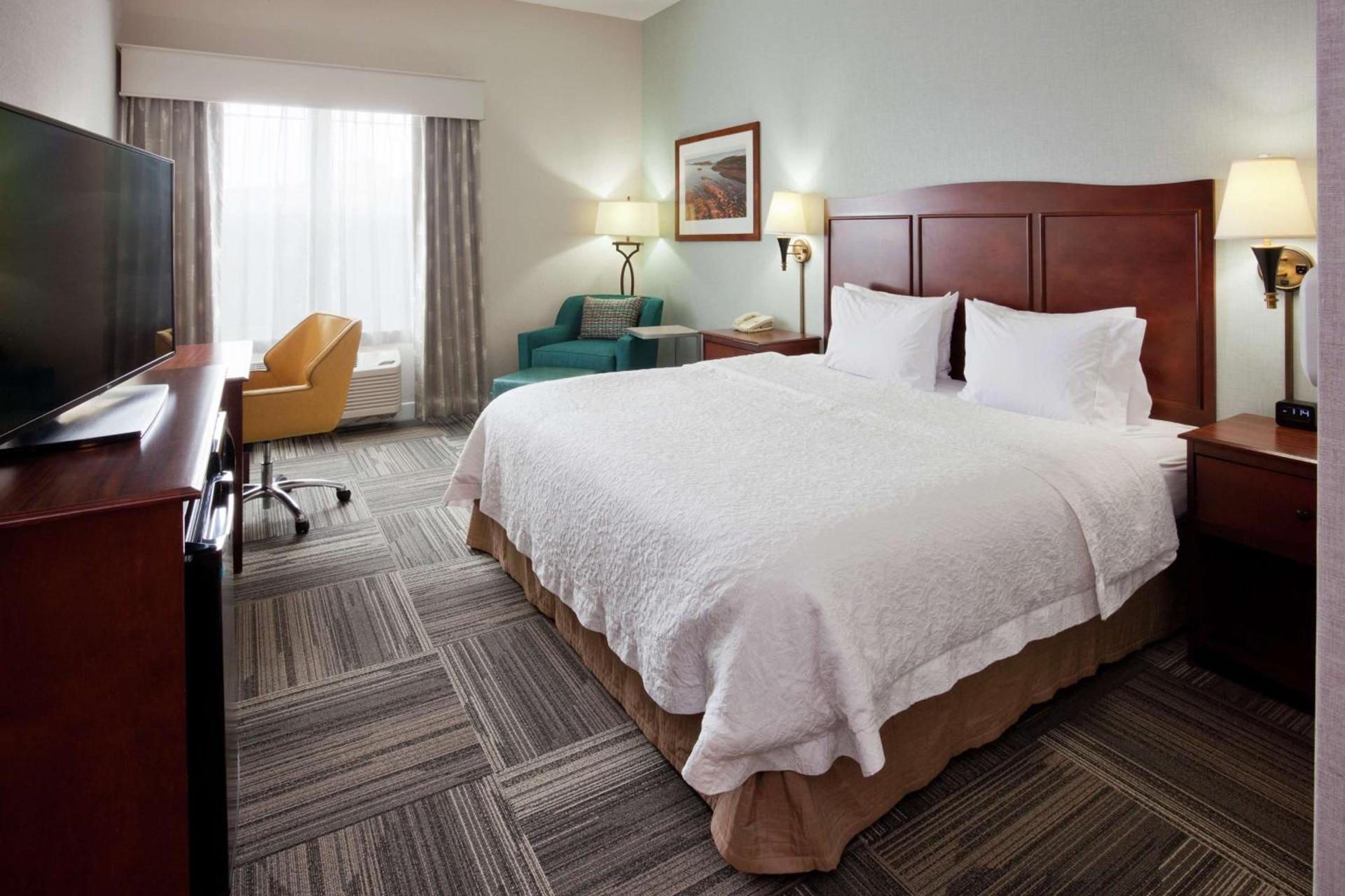 Hampton Inn Duluth-Canal Park photo 52