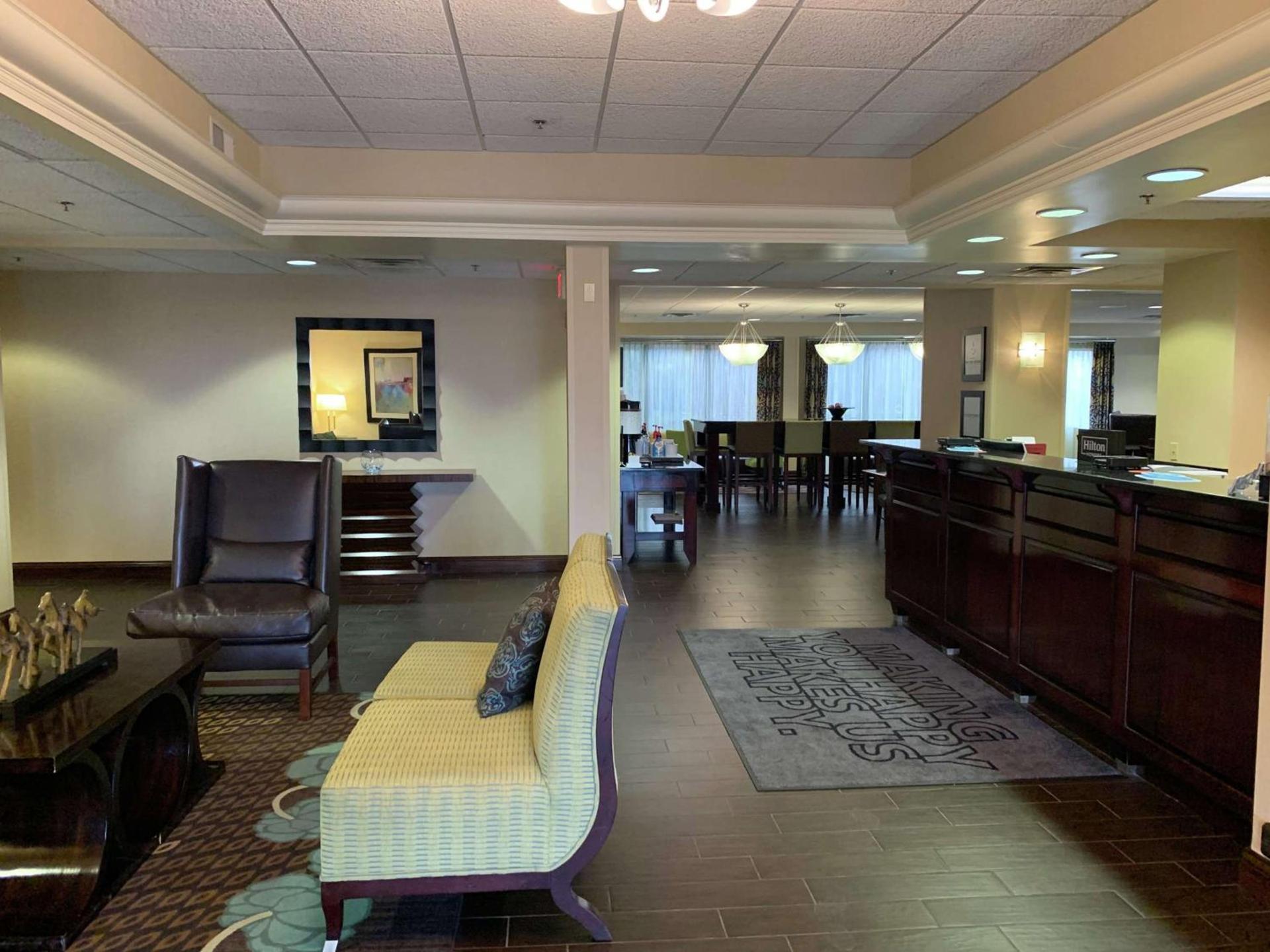 Hampton Inn Danville photo 3