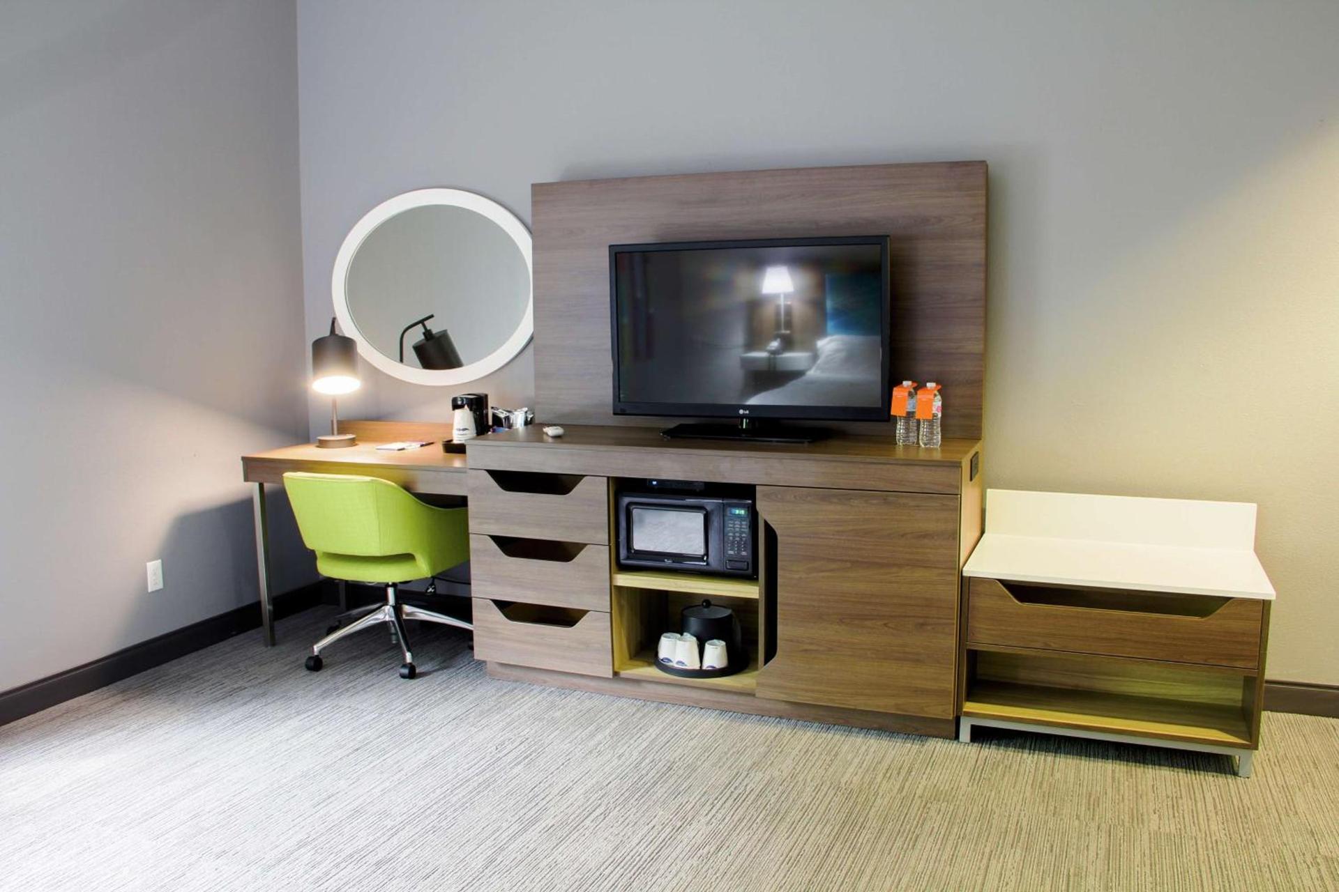 Hampton Inn Danville photo 24
