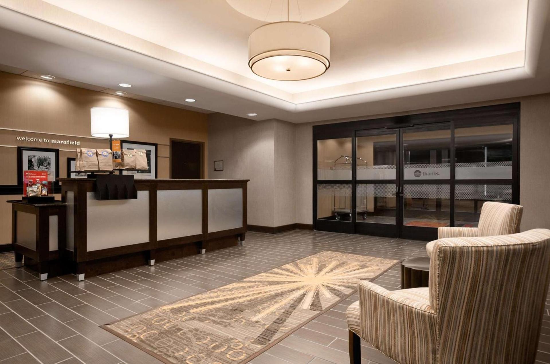 Hampton Inn & Suites - Mansfield photo 9