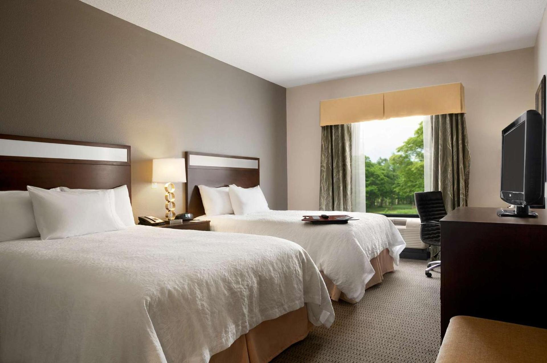 Hampton Inn & Suites - Mansfield photo 15