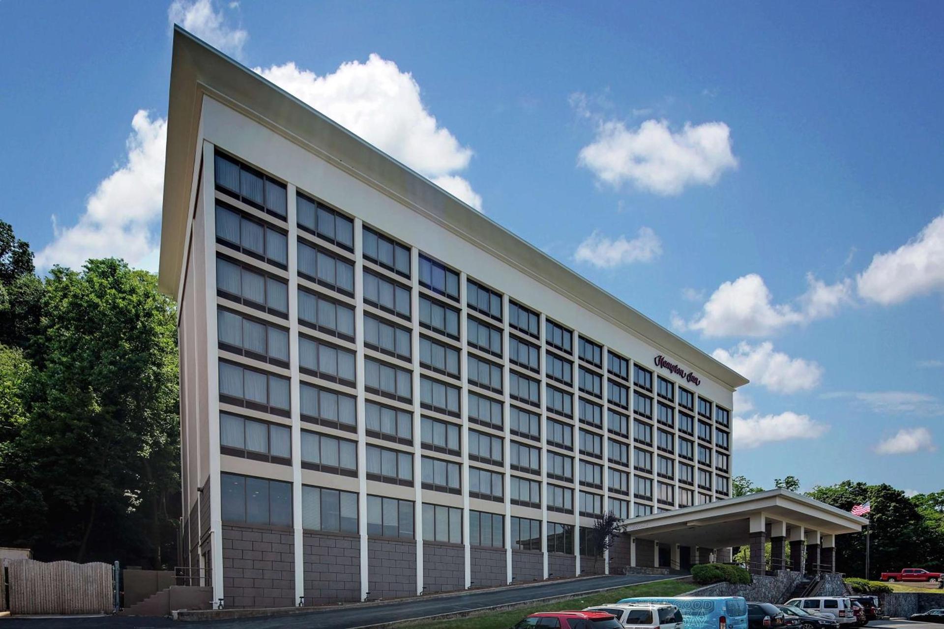 Hampton Inn White Plains/Tarrytown photo 2