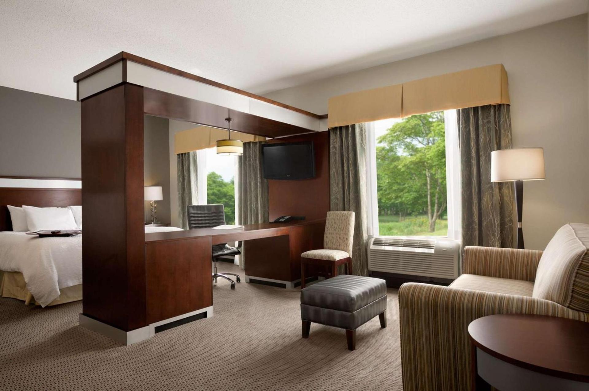 Hampton Inn & Suites - Mansfield photo 7