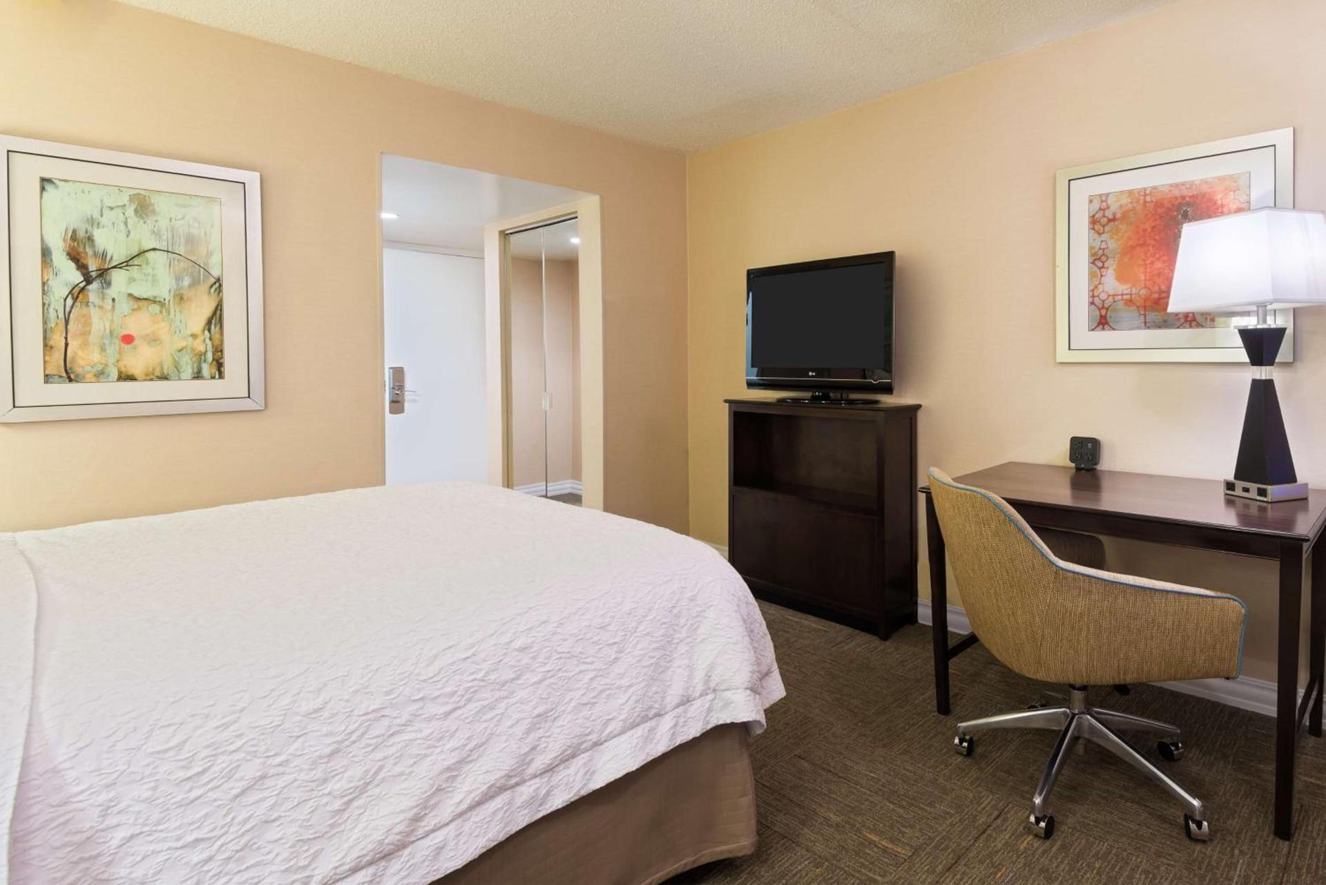 Hampton Inn White Plains/Tarrytown photo 12