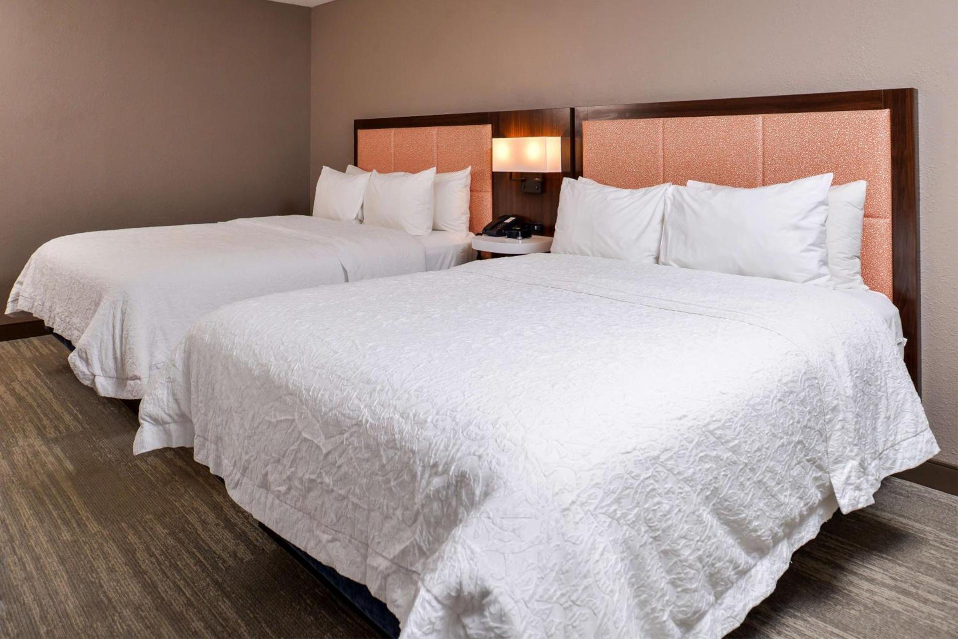 Hampton Inn Emporia photo 43