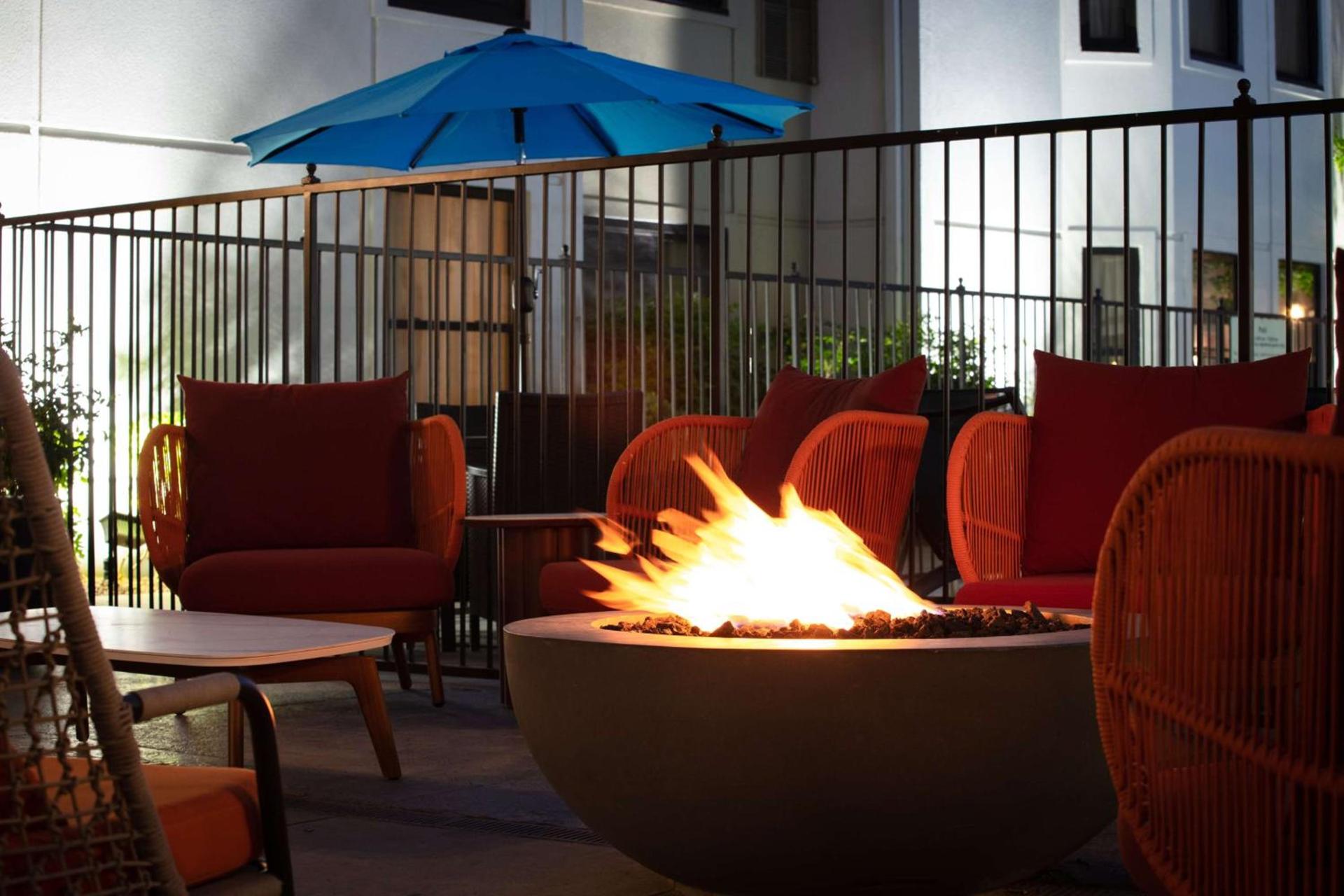 Hampton Inn & Suites El Paso-Airport photo 4