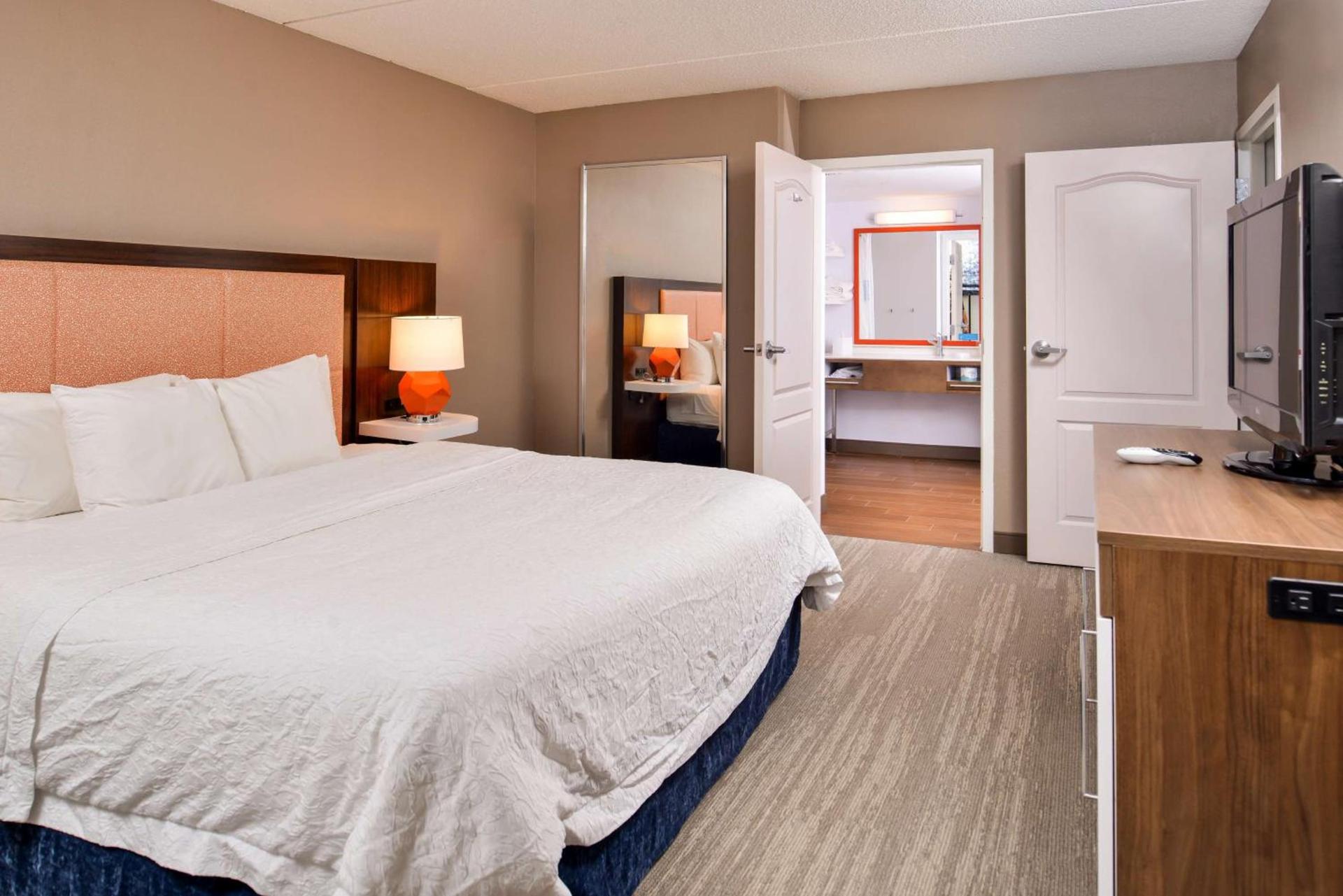 Hampton Inn Emporia photo 66