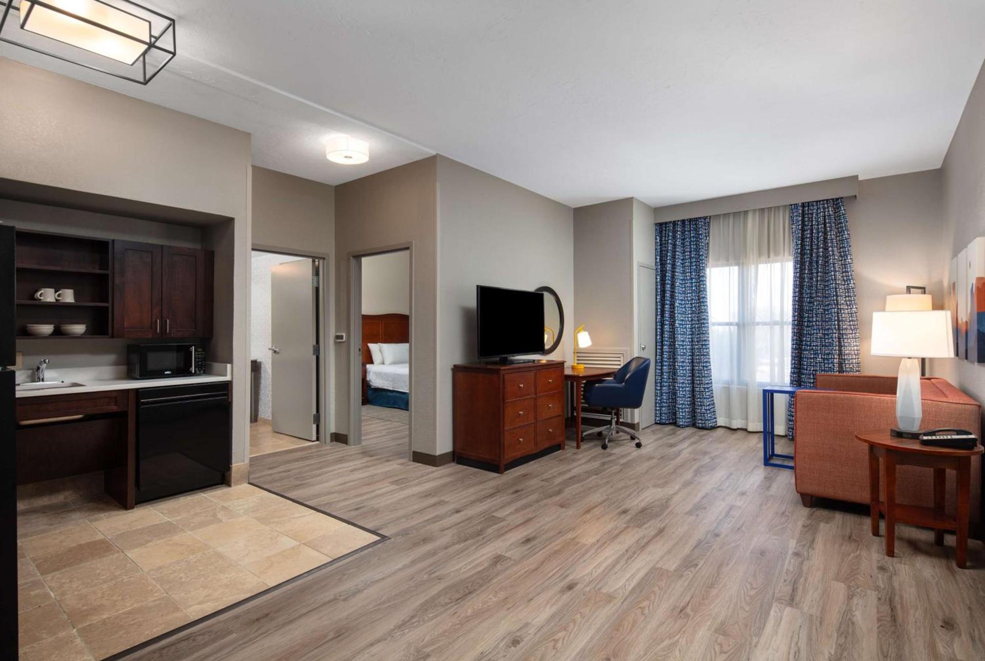 Hampton Inn & Suites El Paso-Airport photo 28
