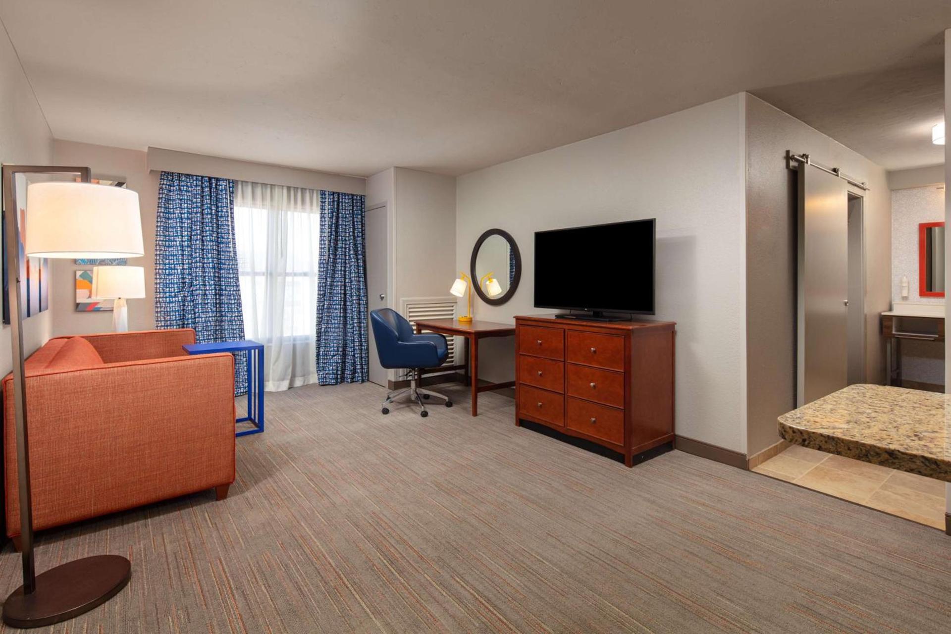 Hampton Inn & Suites El Paso-Airport photo 40