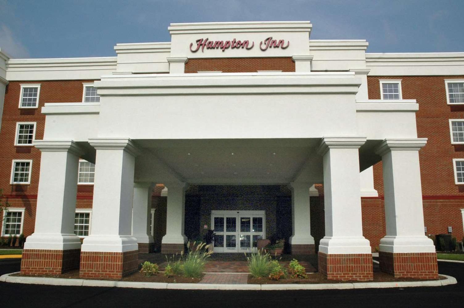 Hampton Inn Easton photo 2