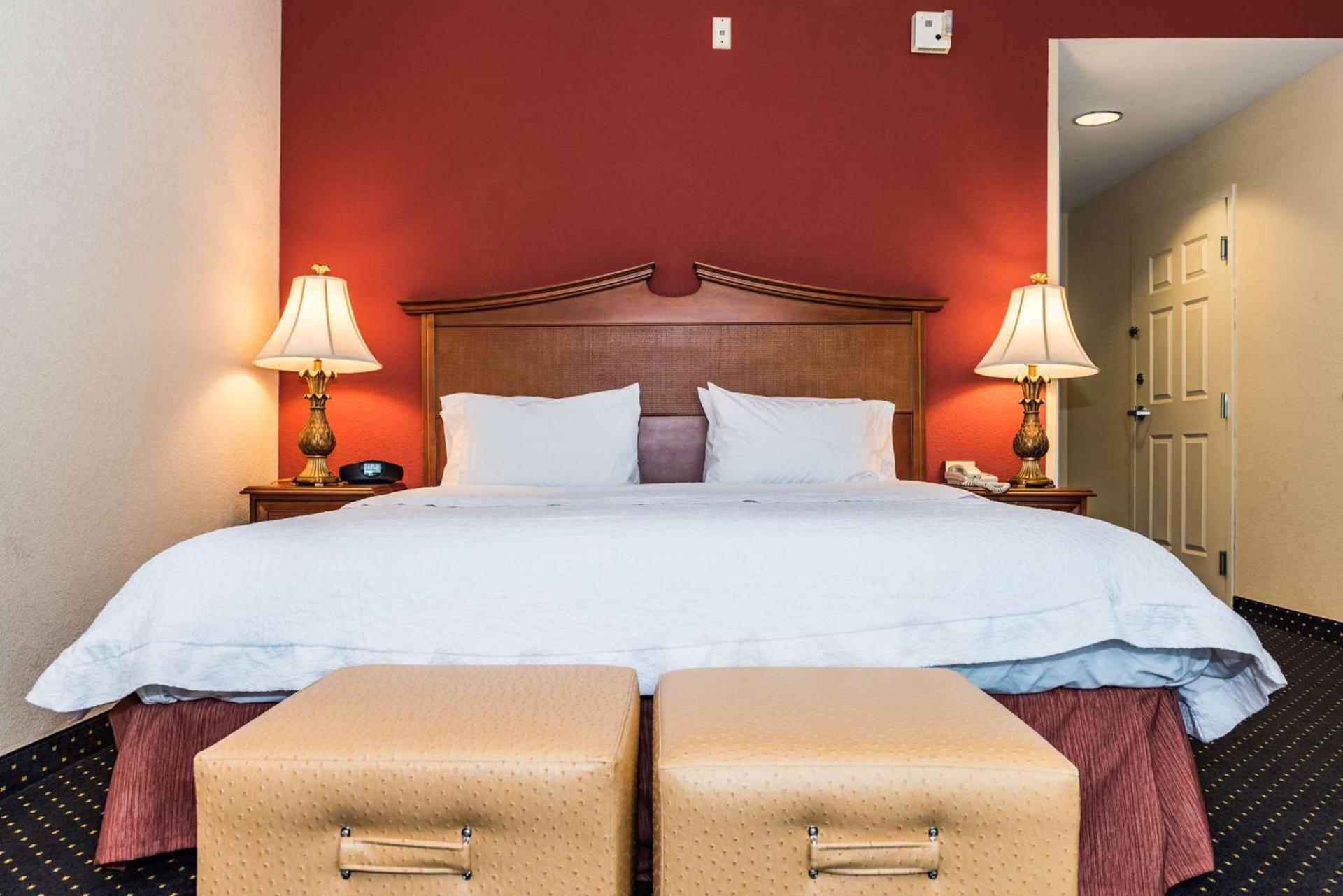 Hampton Inn Easton photo 32