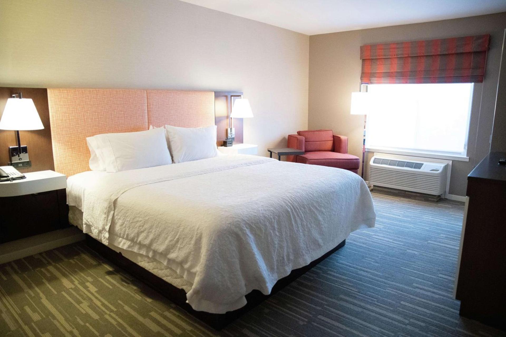 Hampton Inn & Suites Fresno photo 13