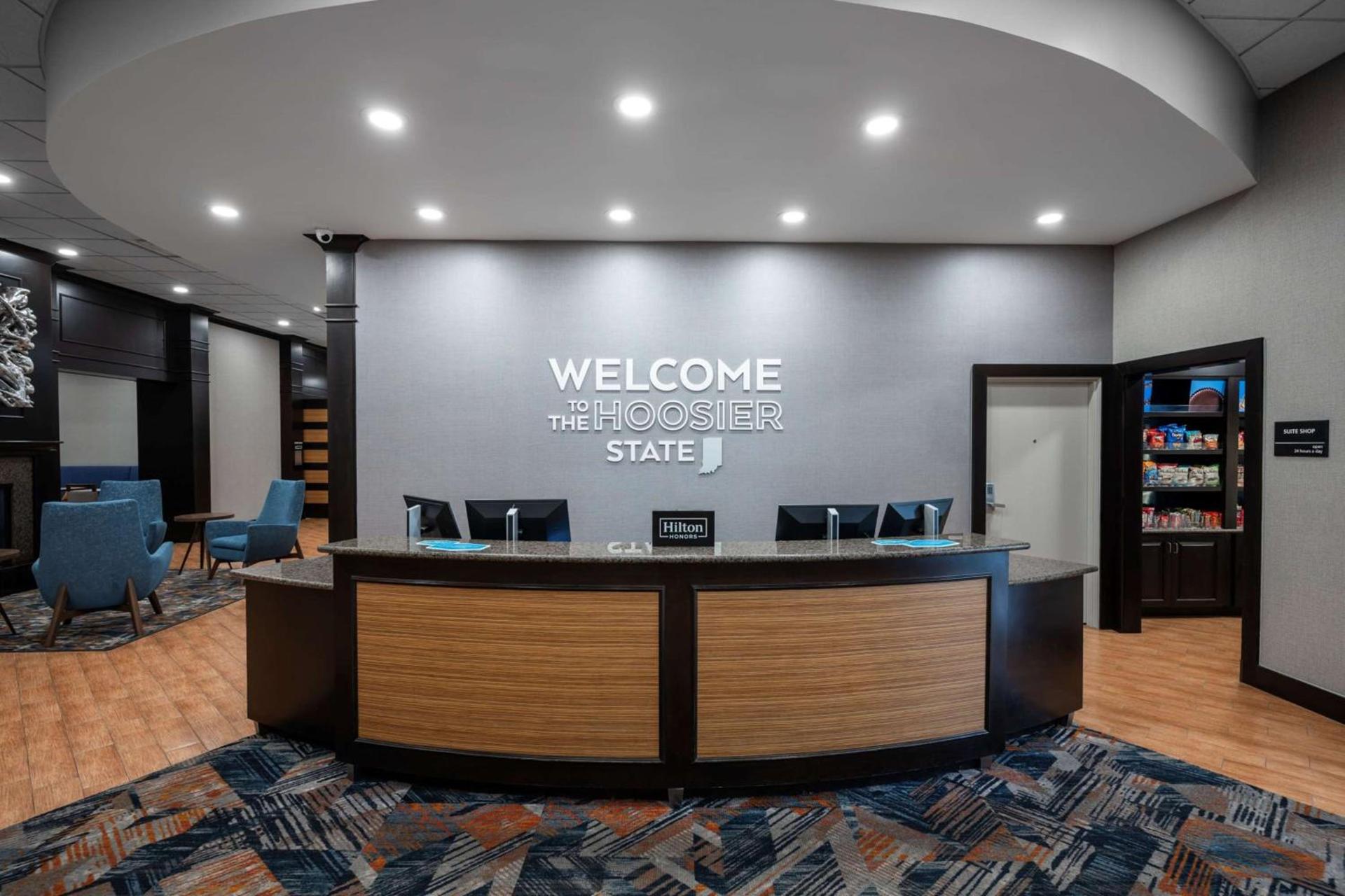 Hampton Inn Evansville Airport photo 37