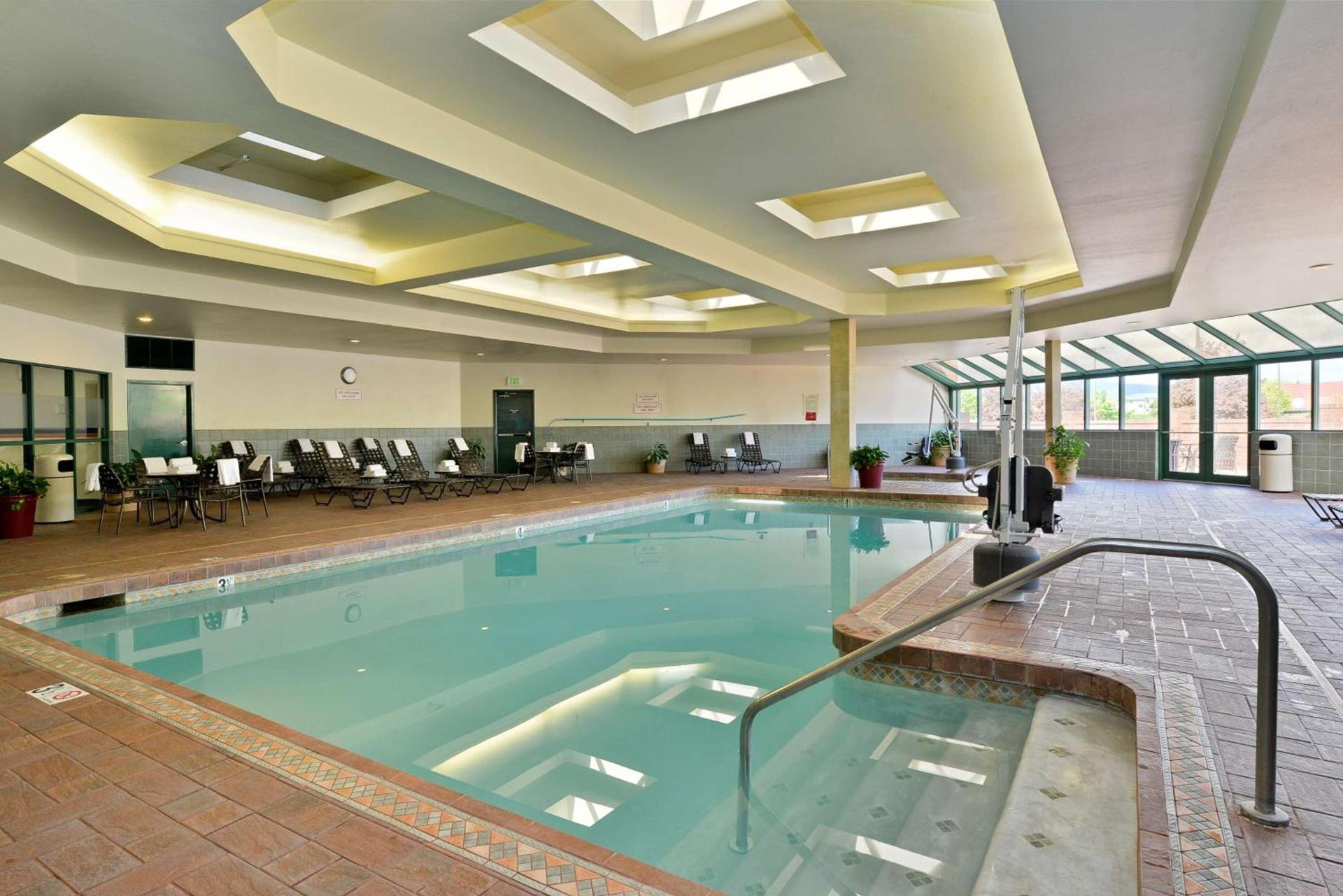 Hampton Inn Kalispell photo 10