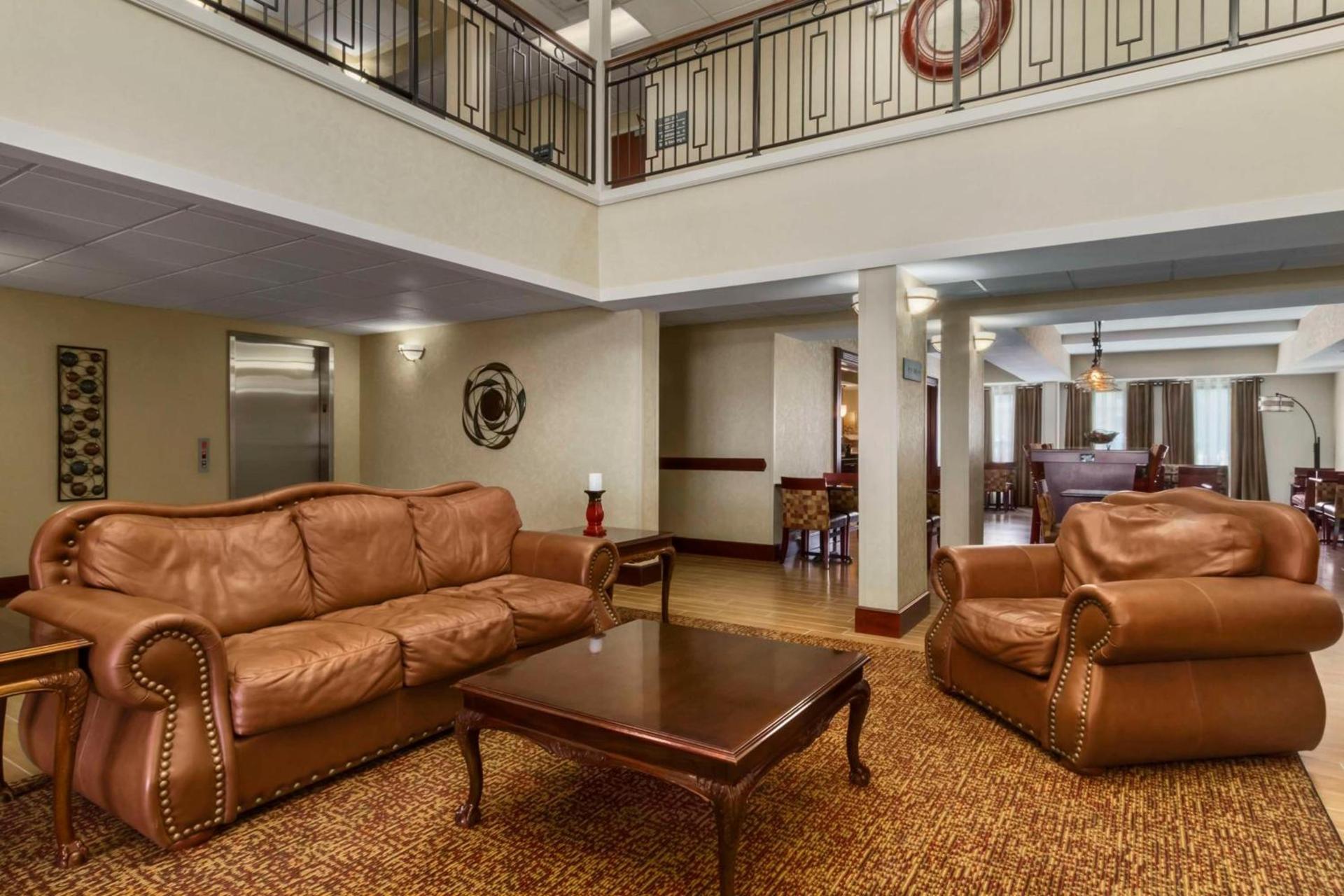 Hampton Inn Forrest City photo 4
