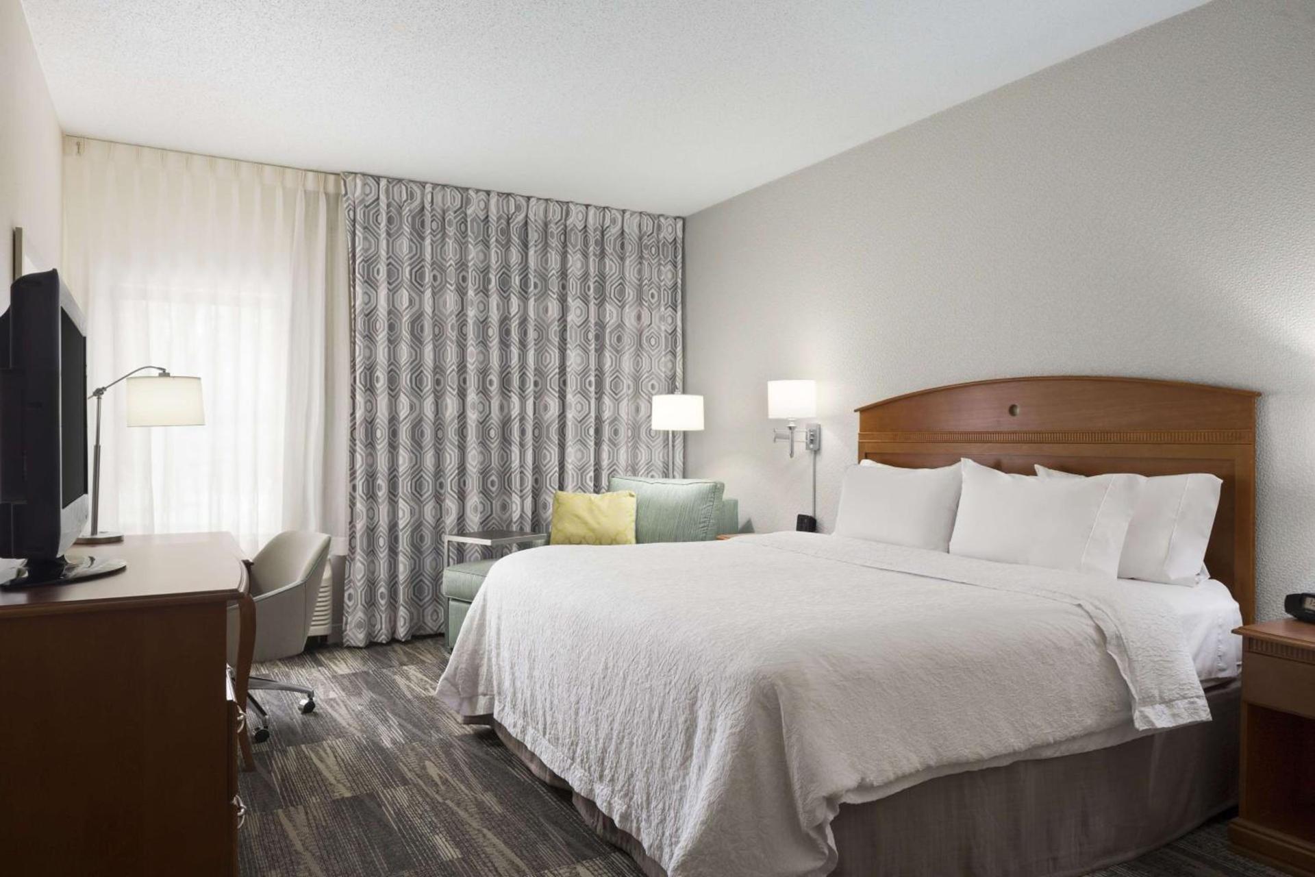 Hampton Inn Findlay photo 25