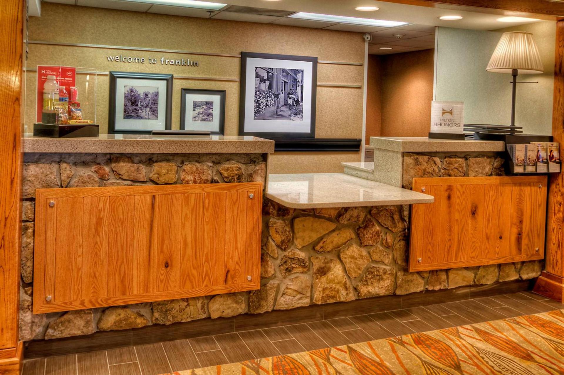 Hampton Inn Franklin, NC photo 5