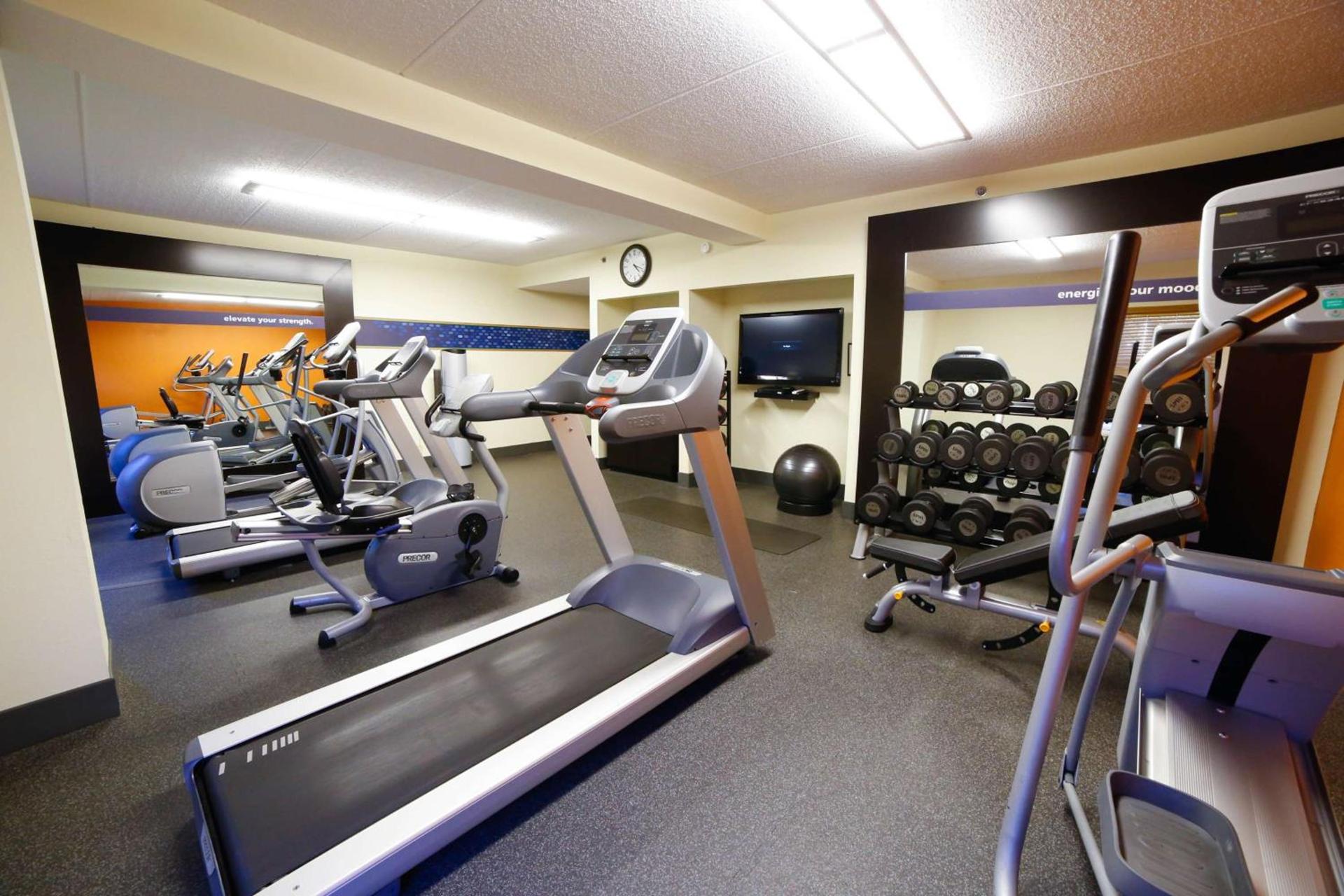 Hampton Inn Franklin, NC photo 14
