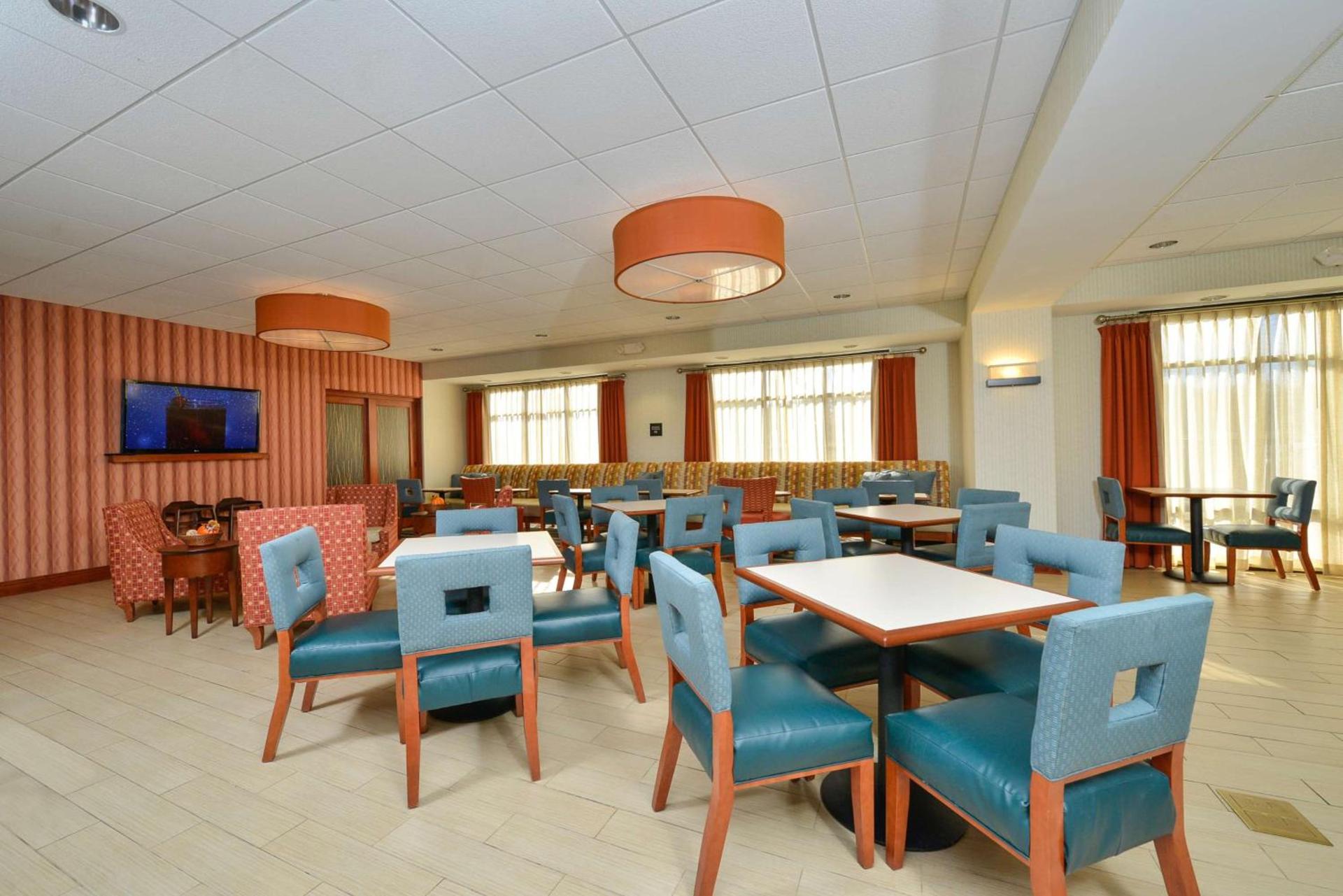 Hampton Inn Farmville photo 4