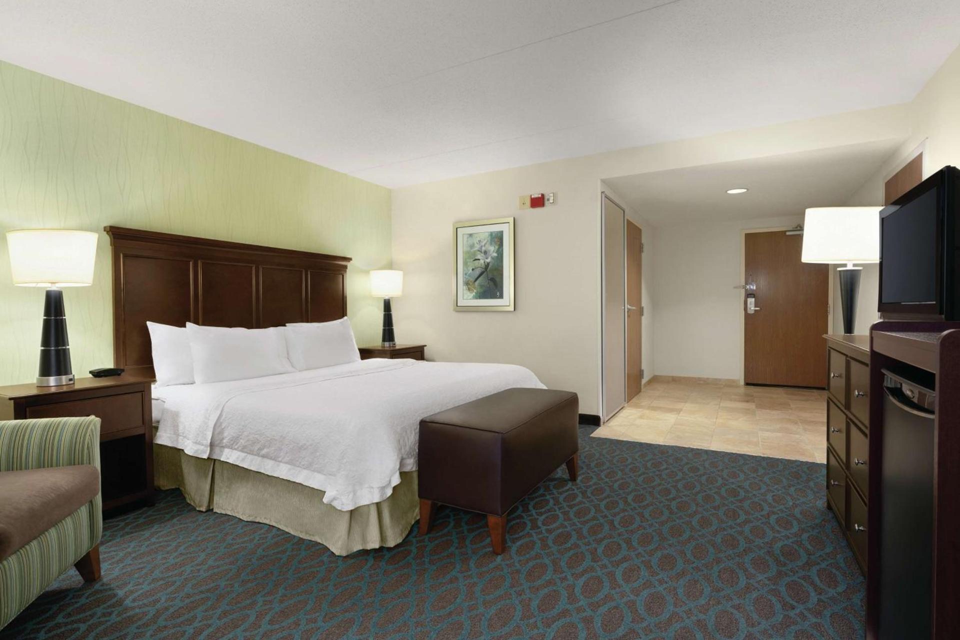 Hampton Inn Franklin photo 13