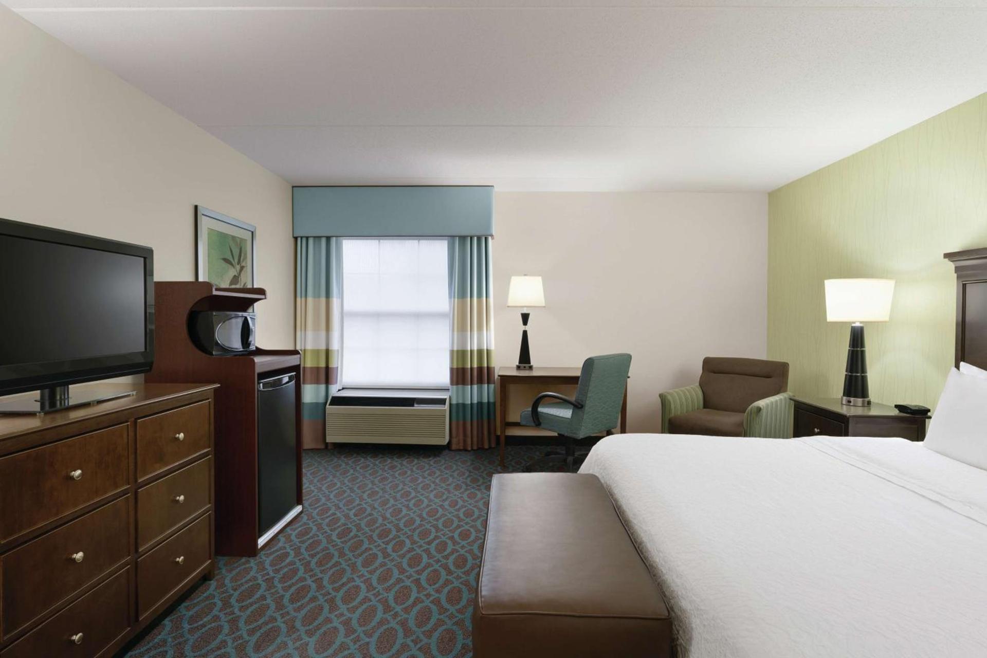 Hampton Inn Franklin photo 14