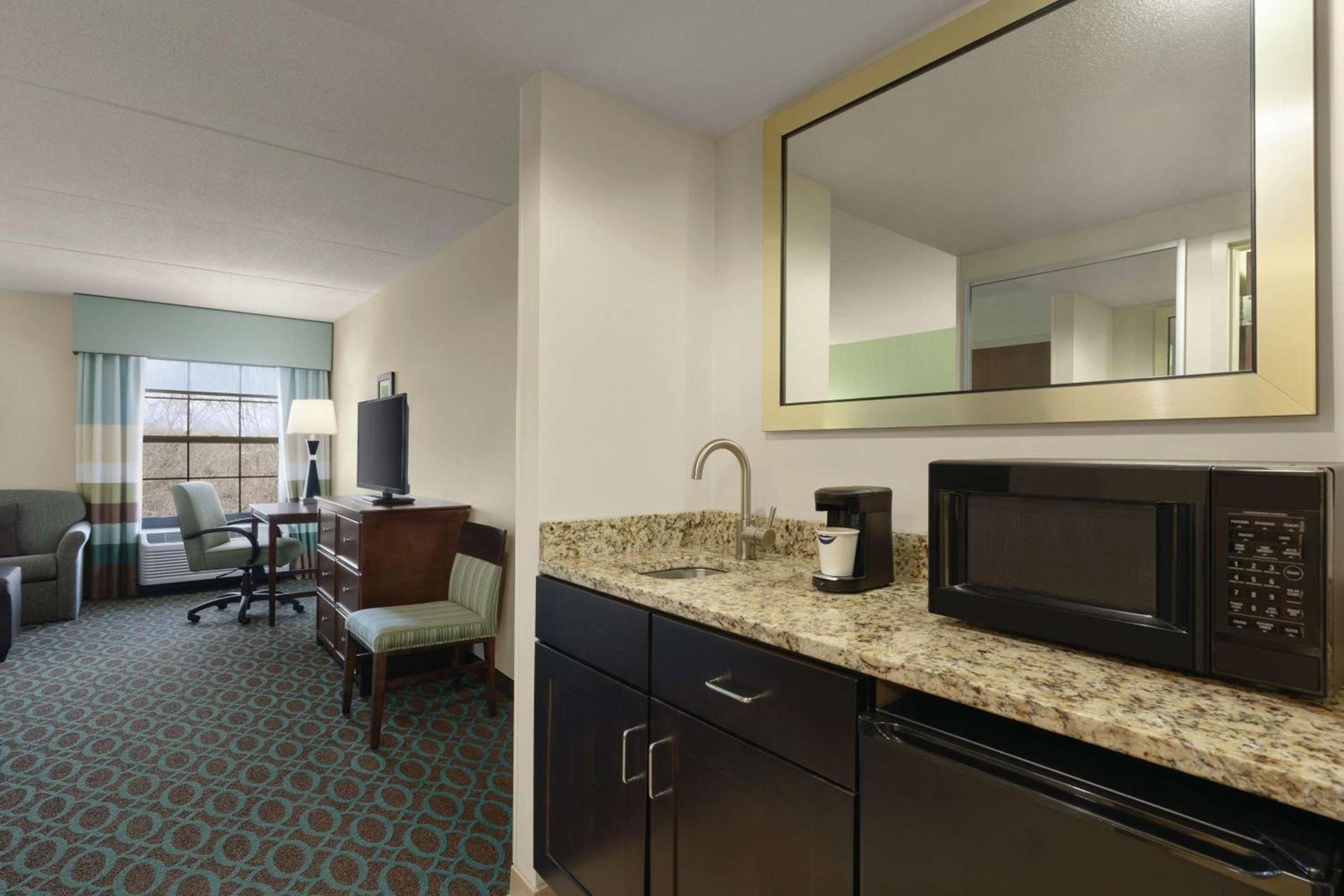 Hampton Inn Franklin photo 15