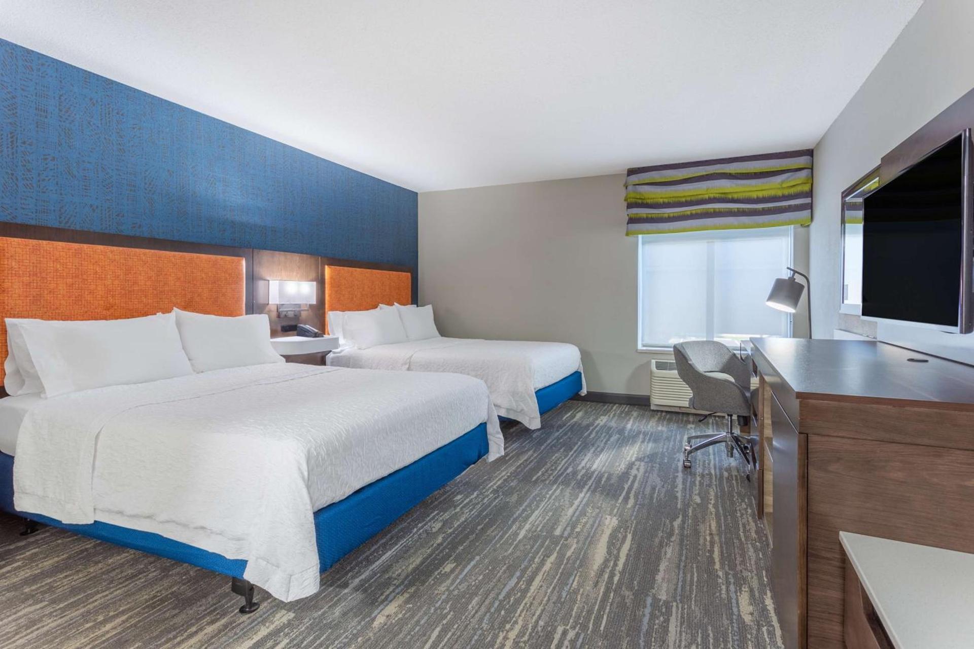 Hampton Inn Sioux Falls photo 24