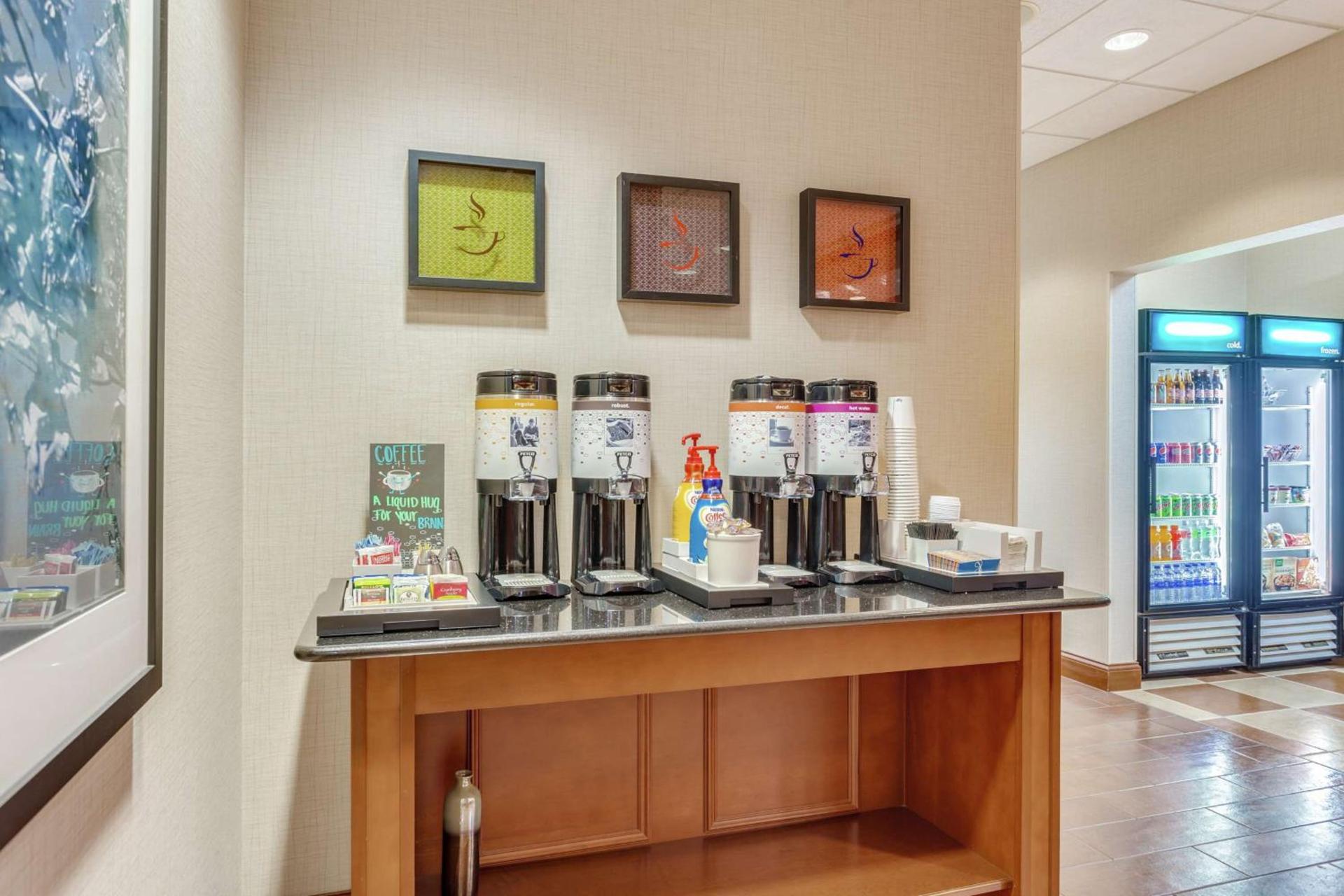 Hampton Inn Auburn photo 7