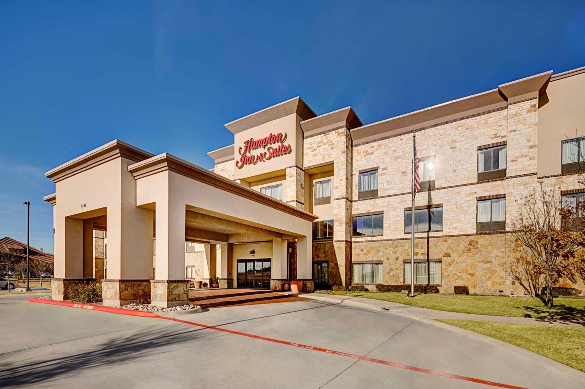 Hampton Inn & Suites - Mansfield photo 1