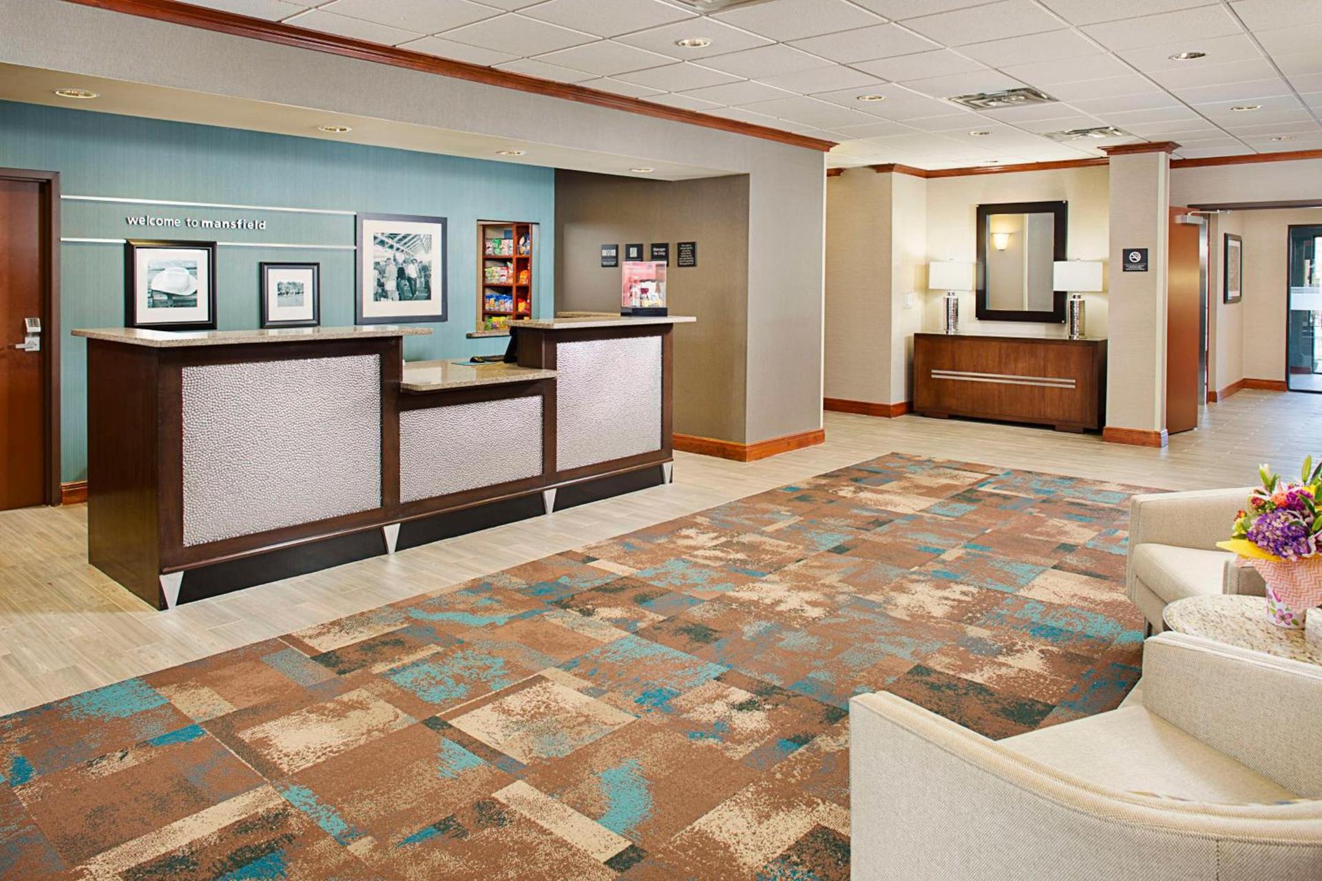 Hampton Inn & Suites - Mansfield photo 2