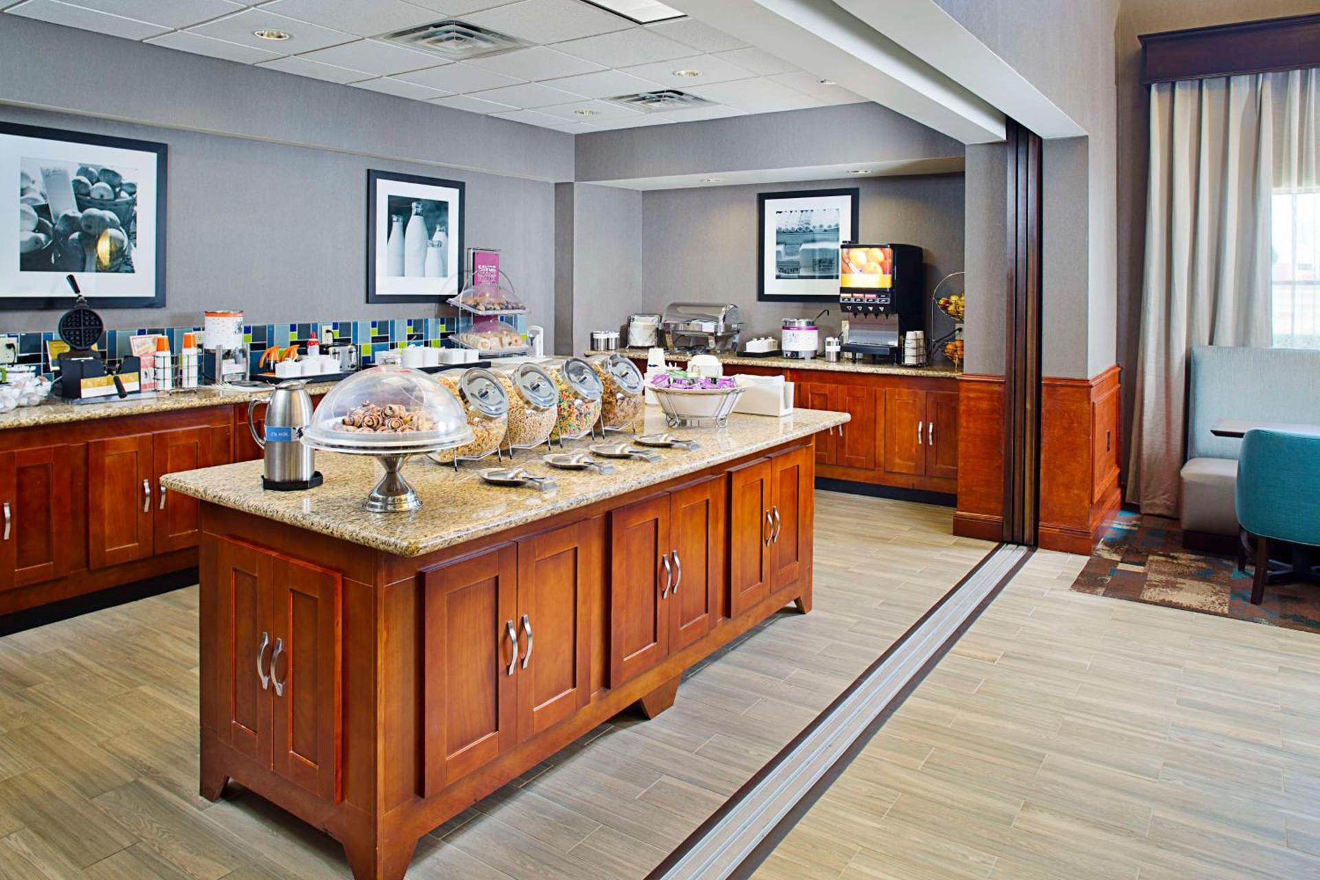 Hampton Inn & Suites - Mansfield photo 6