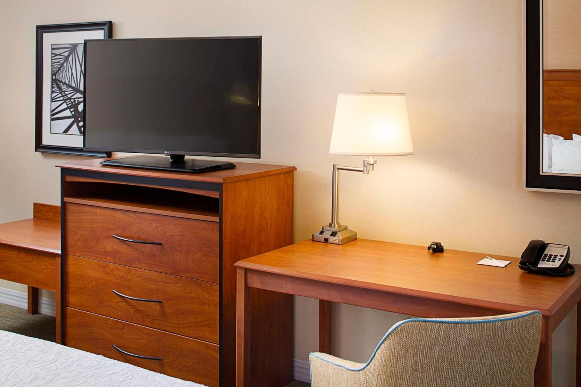 Hampton Inn & Suites - Mansfield photo 13