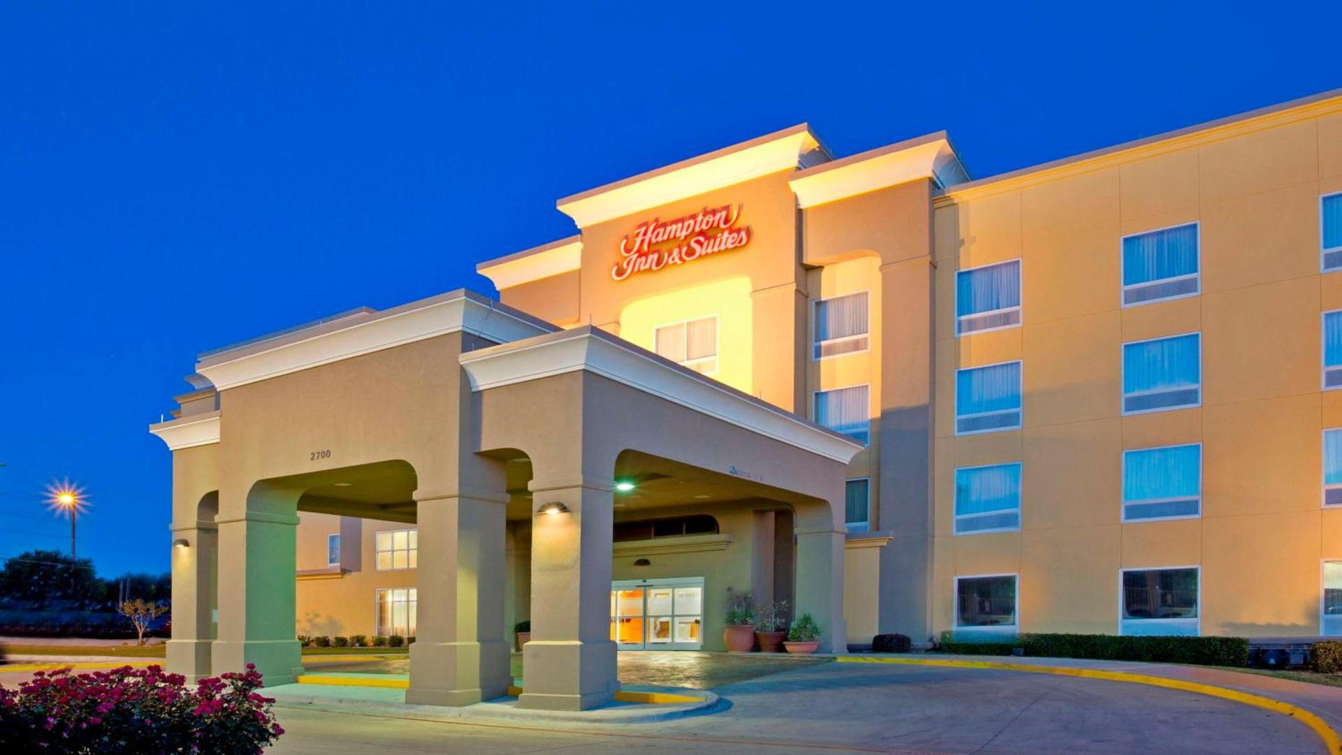 Hampton Inn & Suites Fort Worth-West-I-30 photo 2