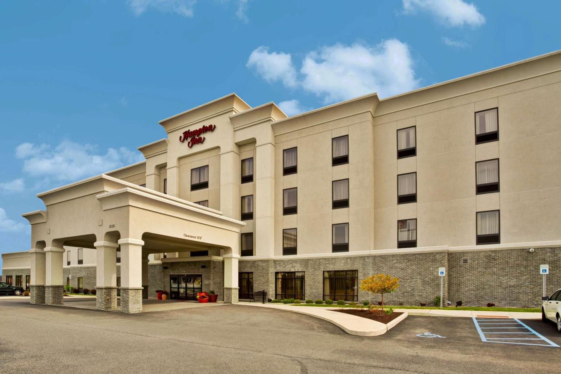 Hampton Inn Ft Wayne photo 1