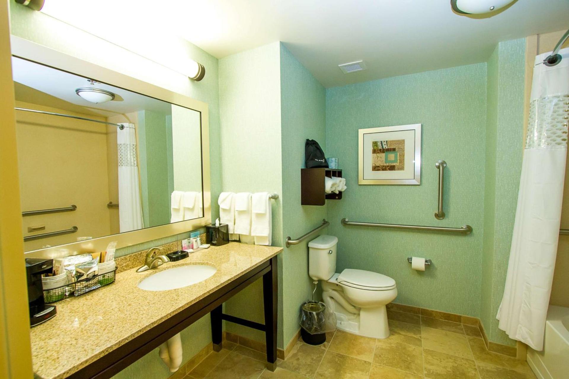 Hampton Inn Fayetteville photo 24
