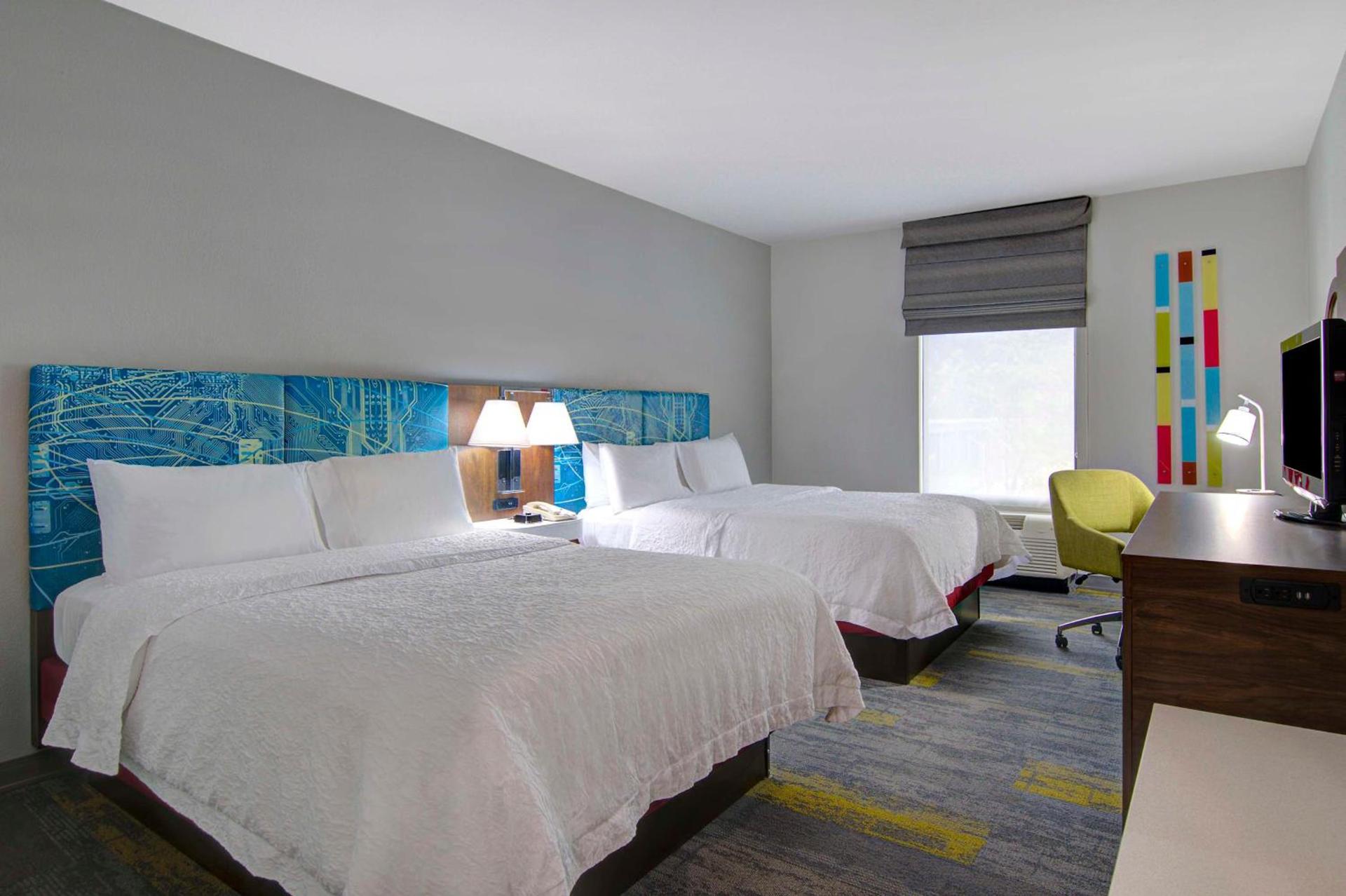 Hampton Inn Fayetteville photo 21