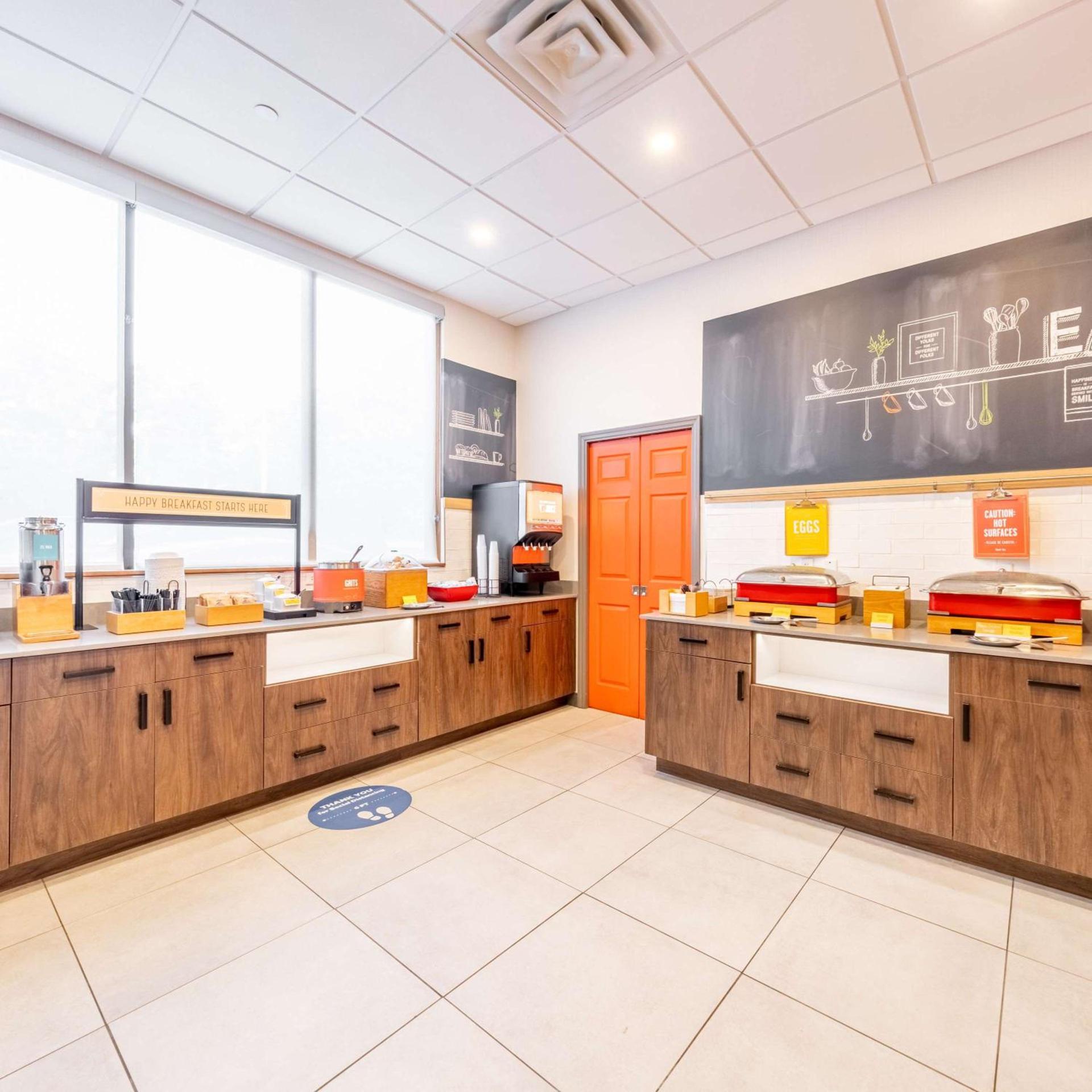 Hampton Inn Gainesville photo 18
