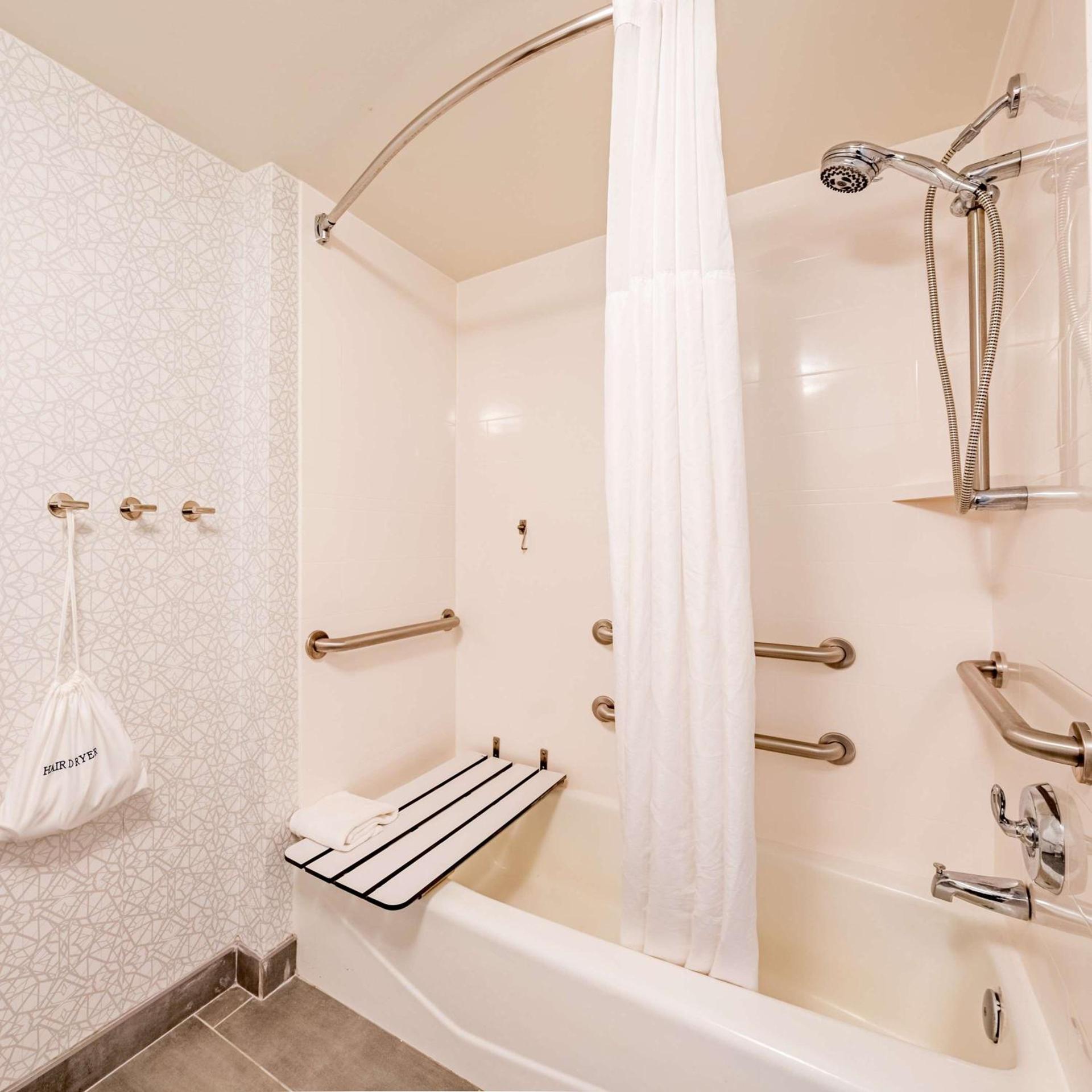 Hampton Inn Gainesville photo 25
