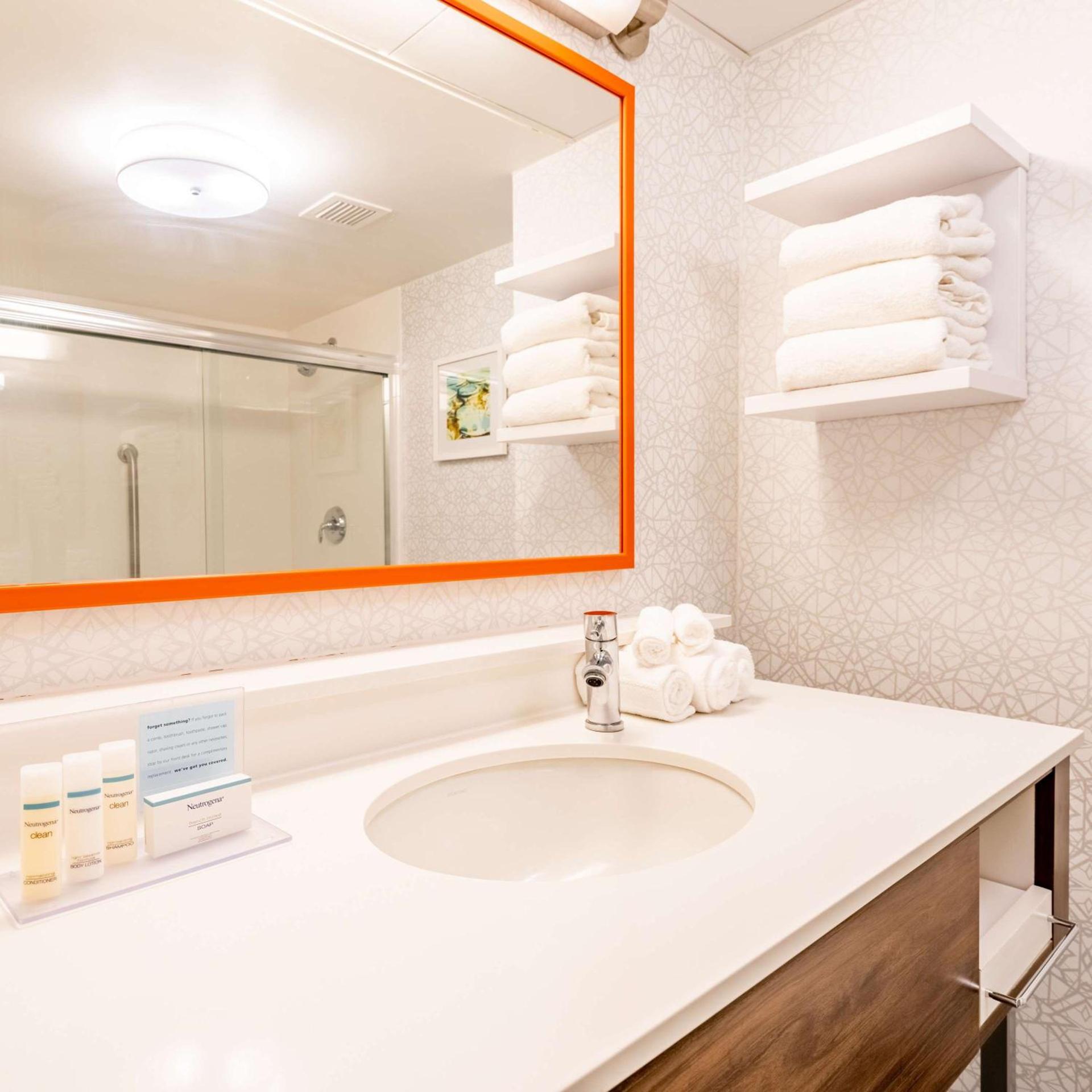 Hampton Inn Gainesville photo 32