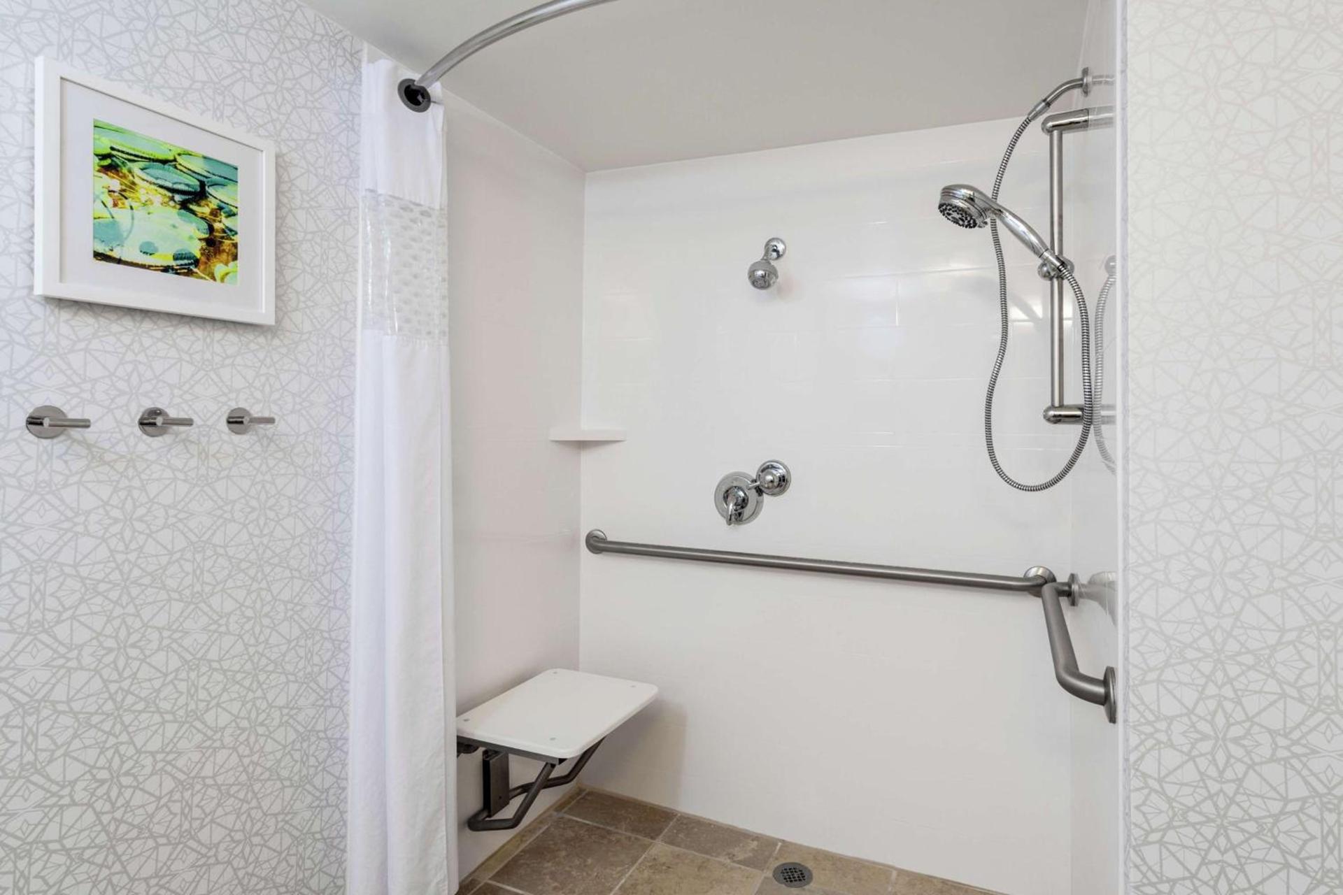 Hampton Inn Gainesville photo 50