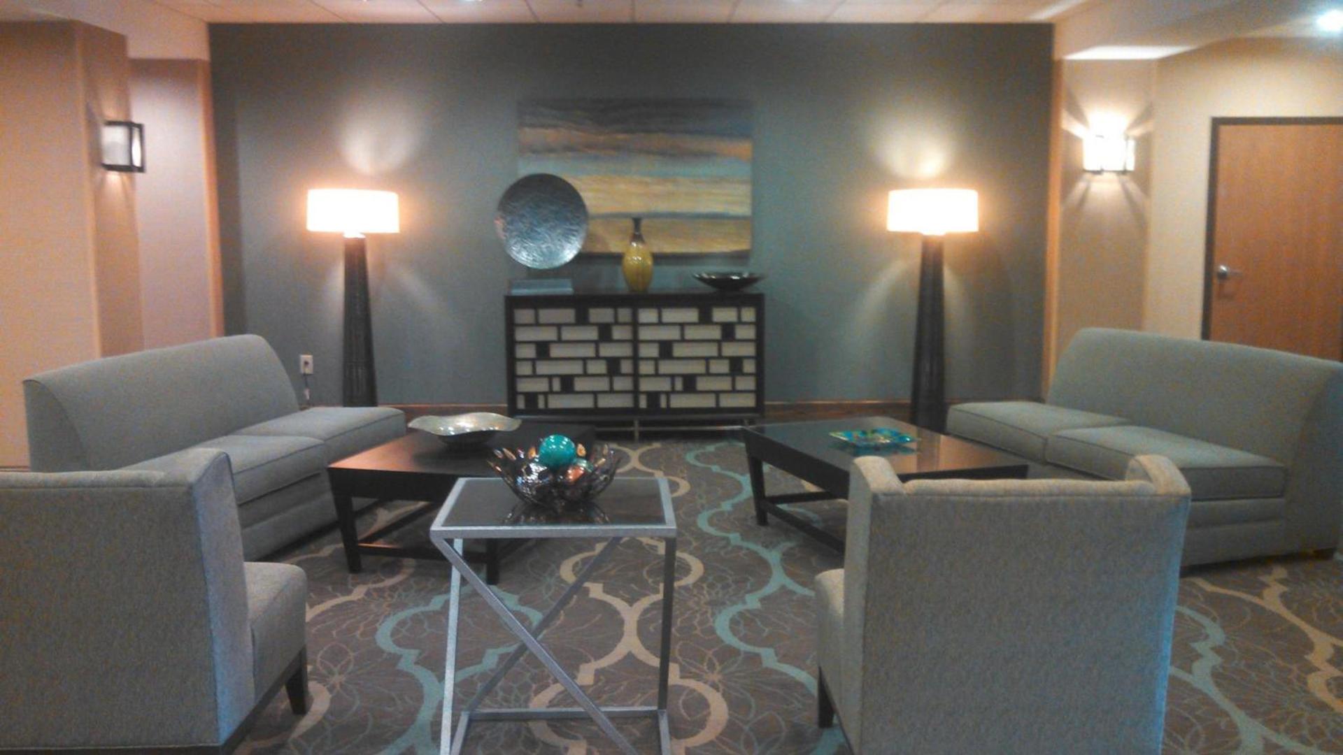 Hampton Inn Greenwood photo 14