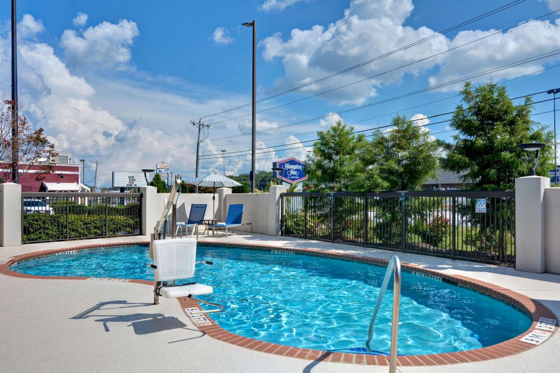 Hampton Inn Greenwood photo 9