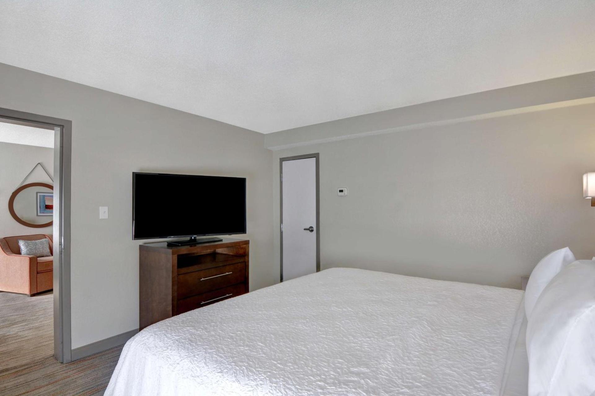 Hampton Inn Greenwood photo 24