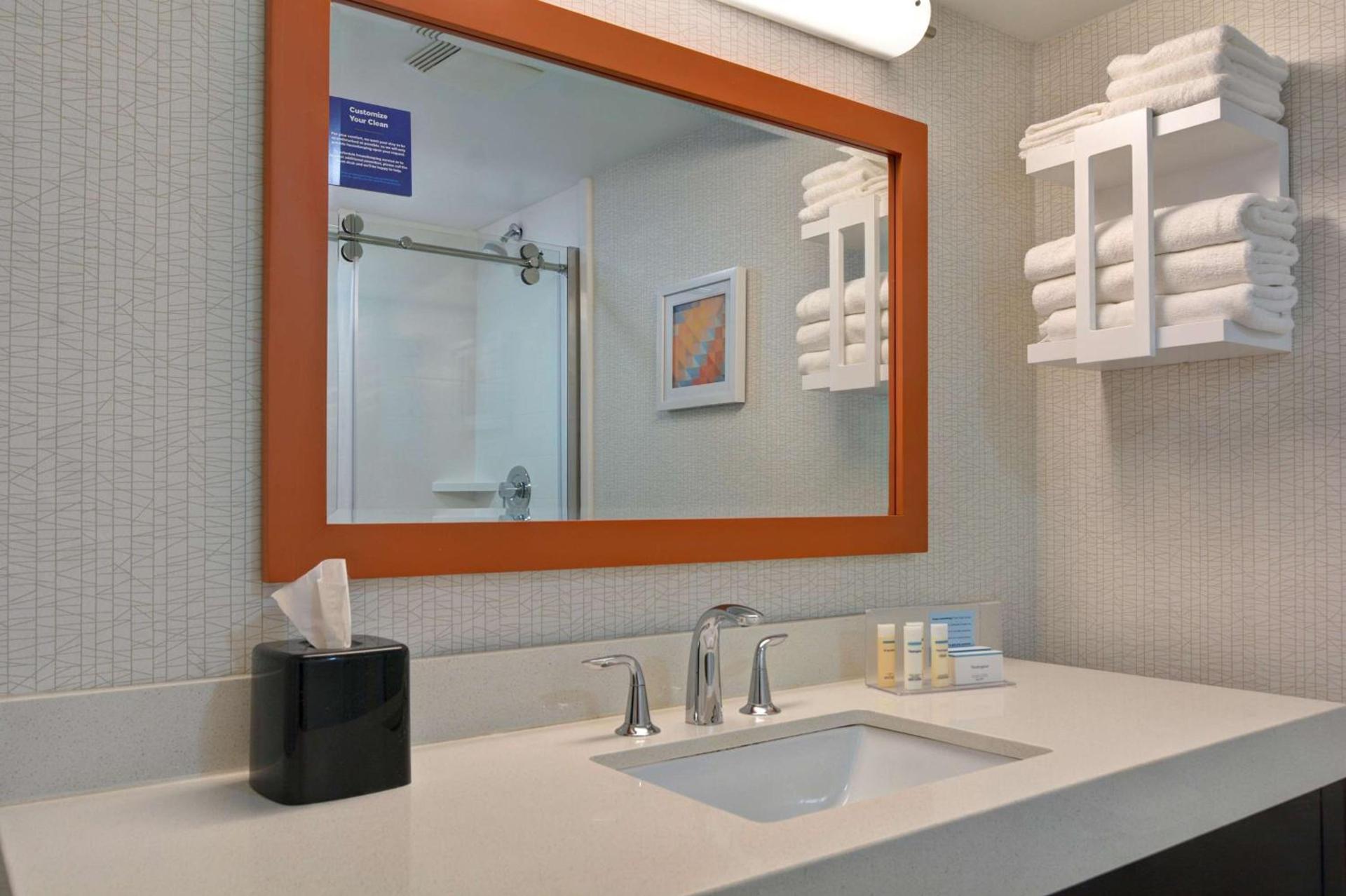 Hampton Inn Greenwood photo 26