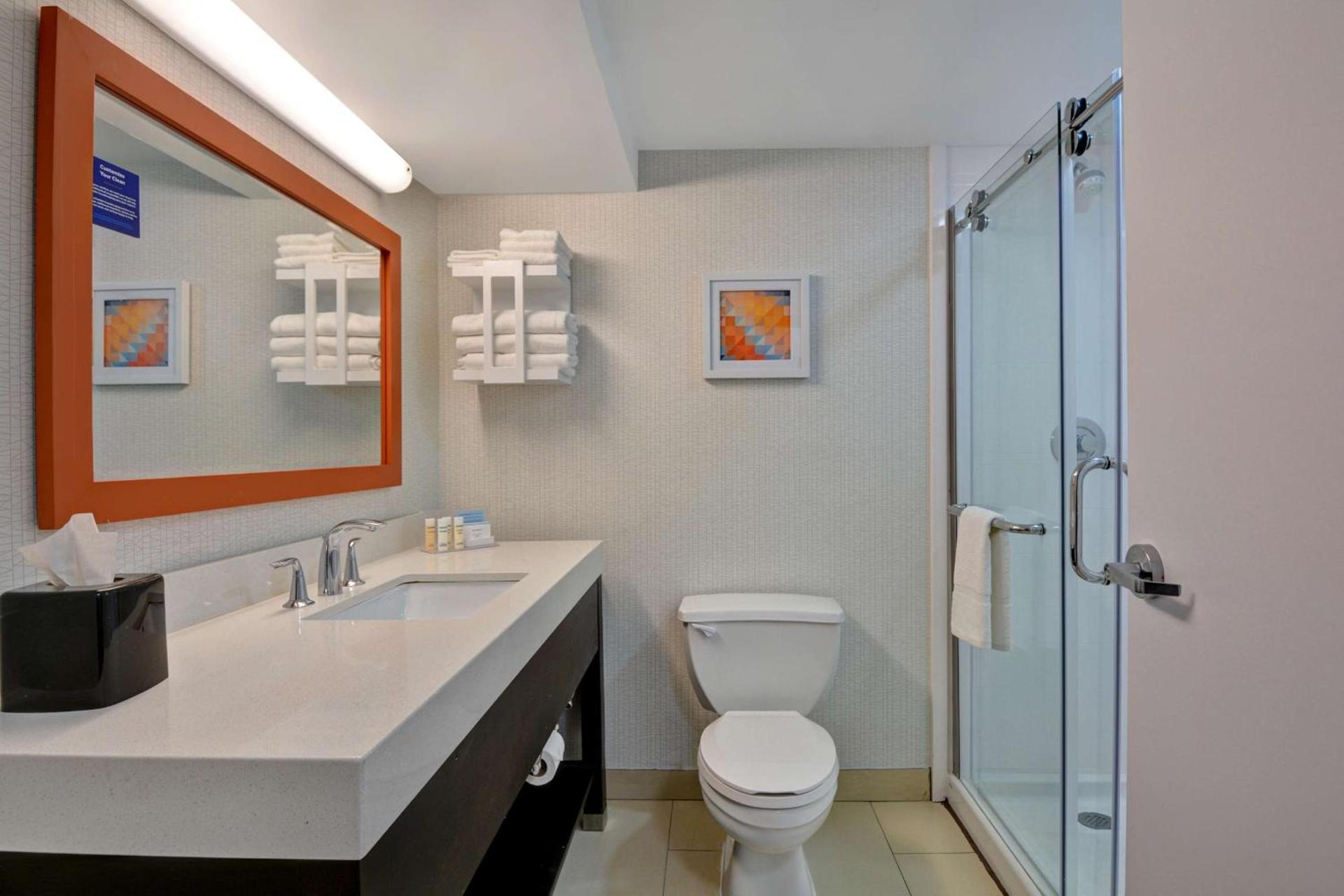Hampton Inn Greenwood photo 28