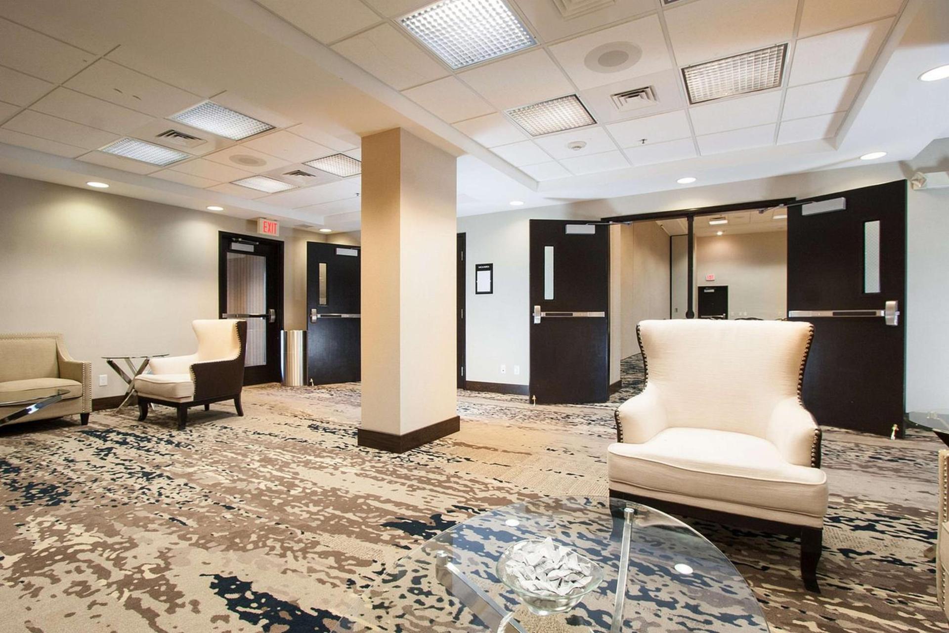 Hampton Inn - Great Falls photo 10