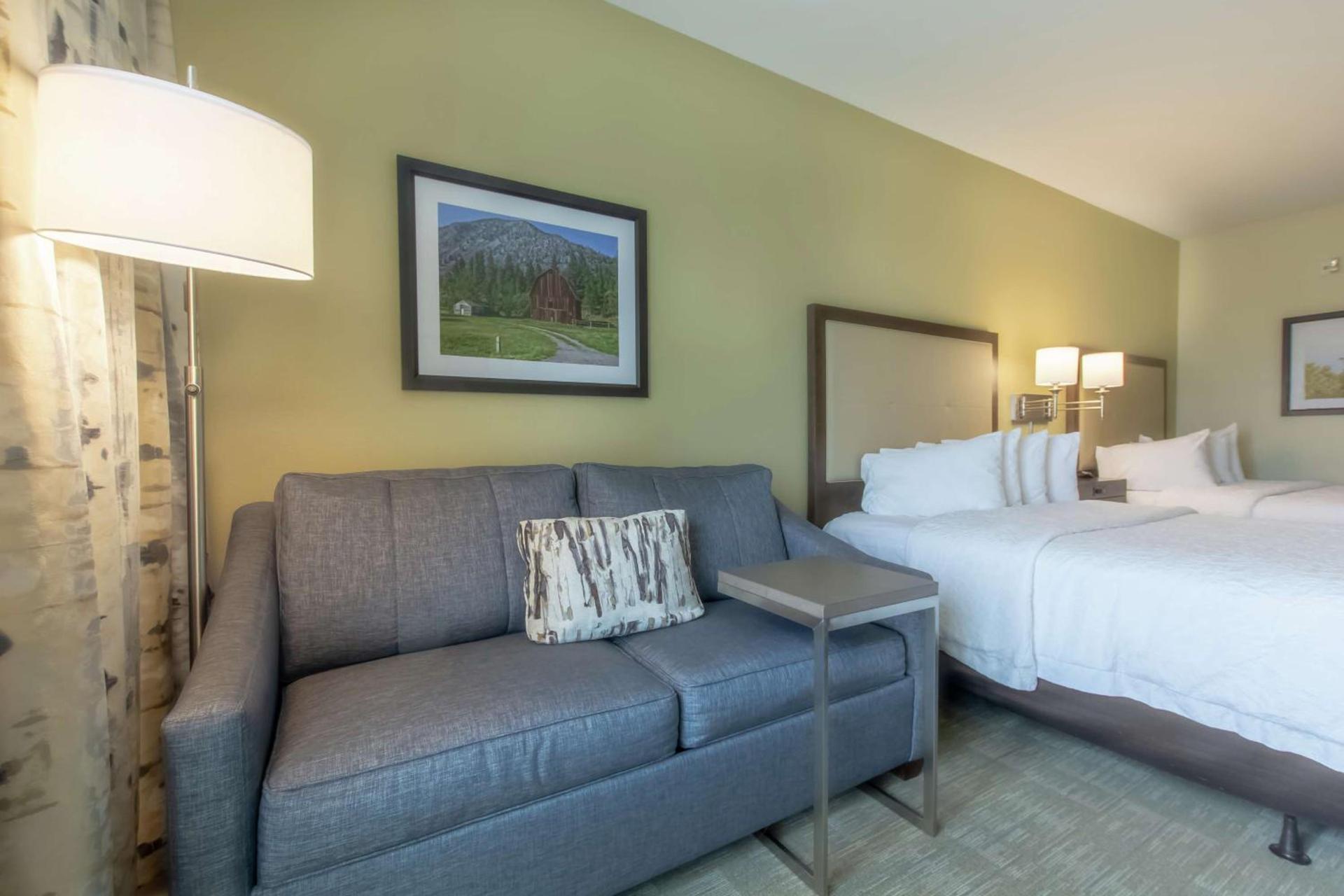 Hampton Inn - Great Falls photo 18