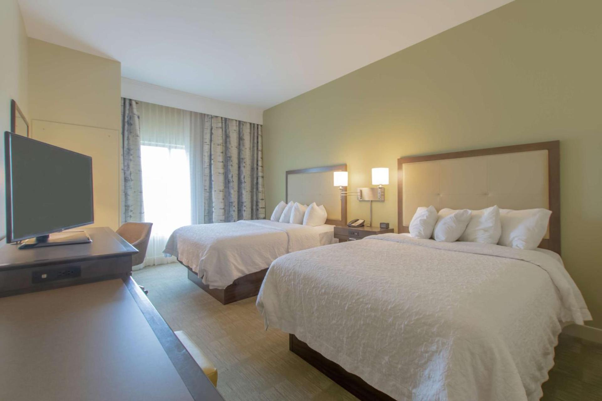 Hampton Inn - Great Falls photo 19