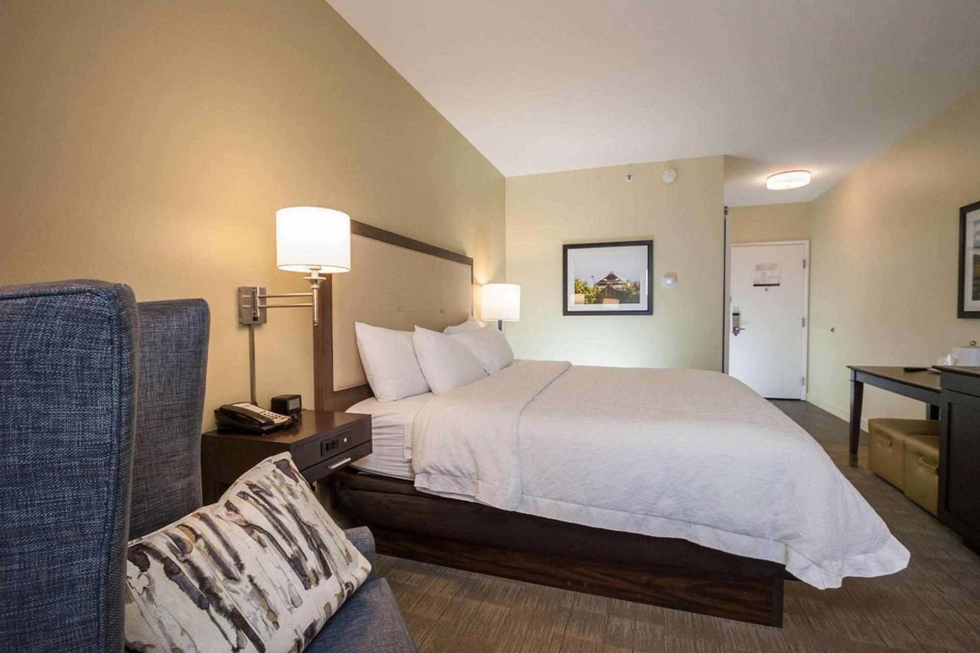 Hampton Inn - Great Falls photo 27